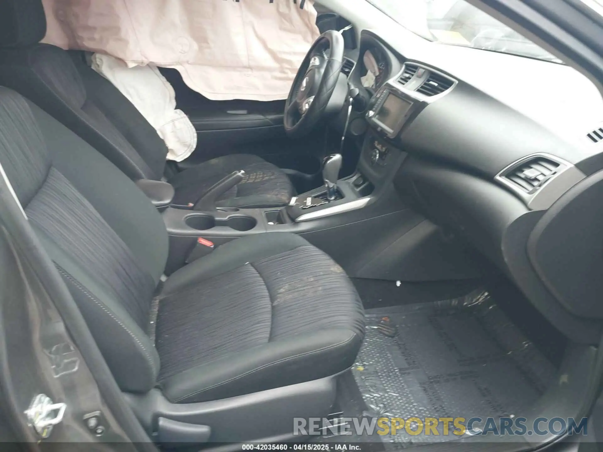 5 Photograph of a damaged car 3N1AB7AP3KY310755 NISSAN SENTRA 2019