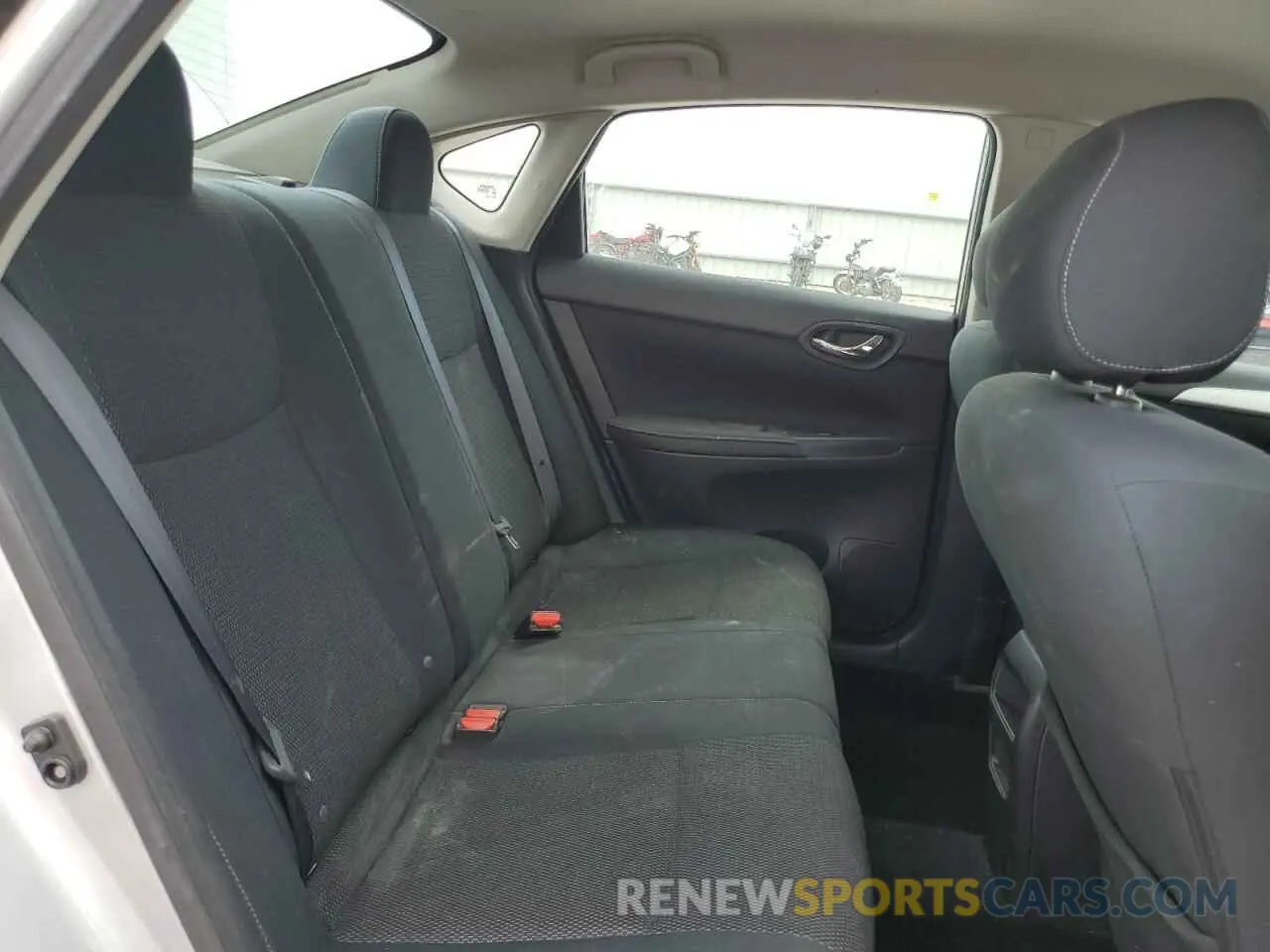 10 Photograph of a damaged car 3N1AB7AP3KY311114 NISSAN SENTRA 2019