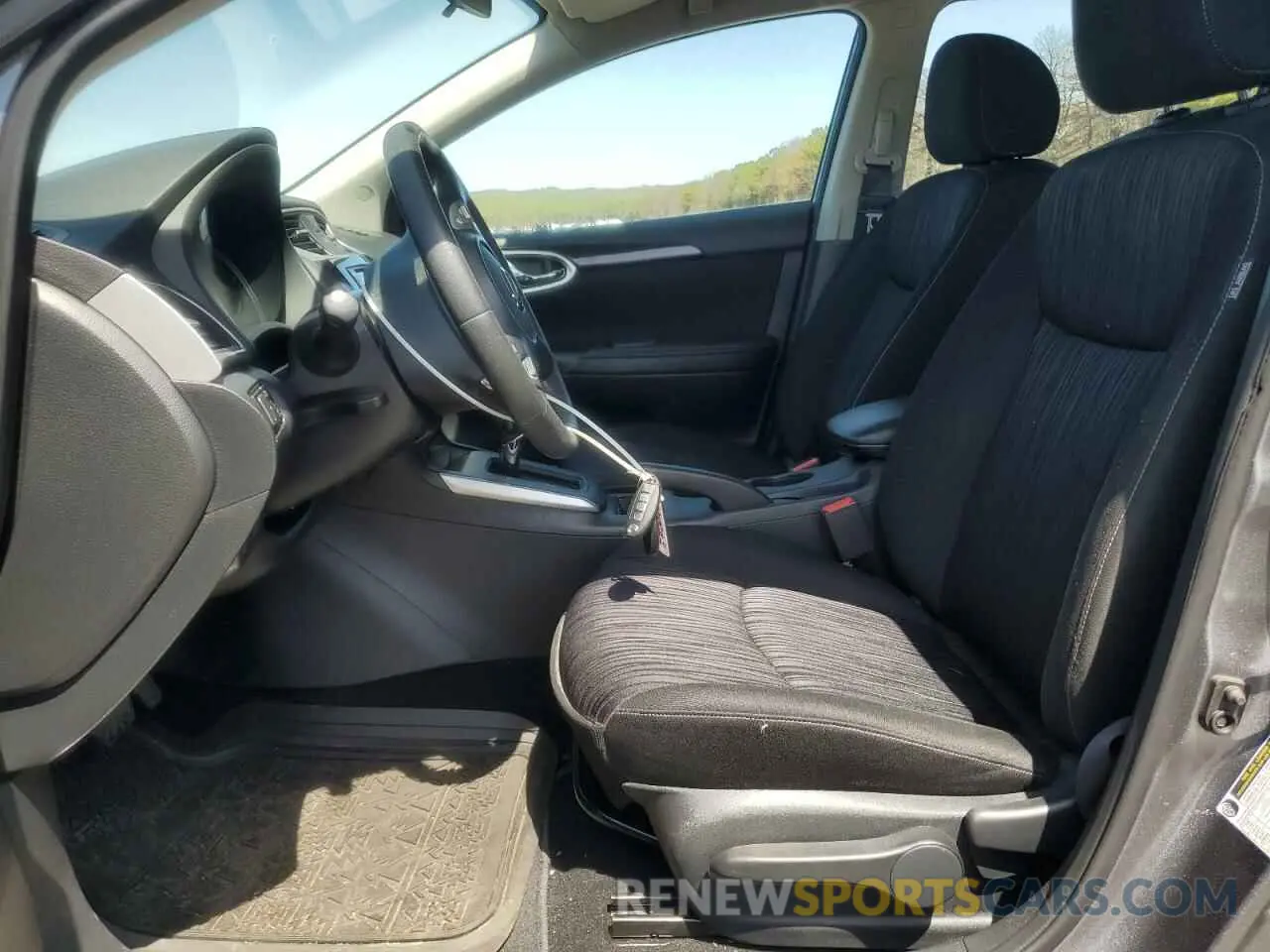 7 Photograph of a damaged car 3N1AB7AP3KY324123 NISSAN SENTRA 2019