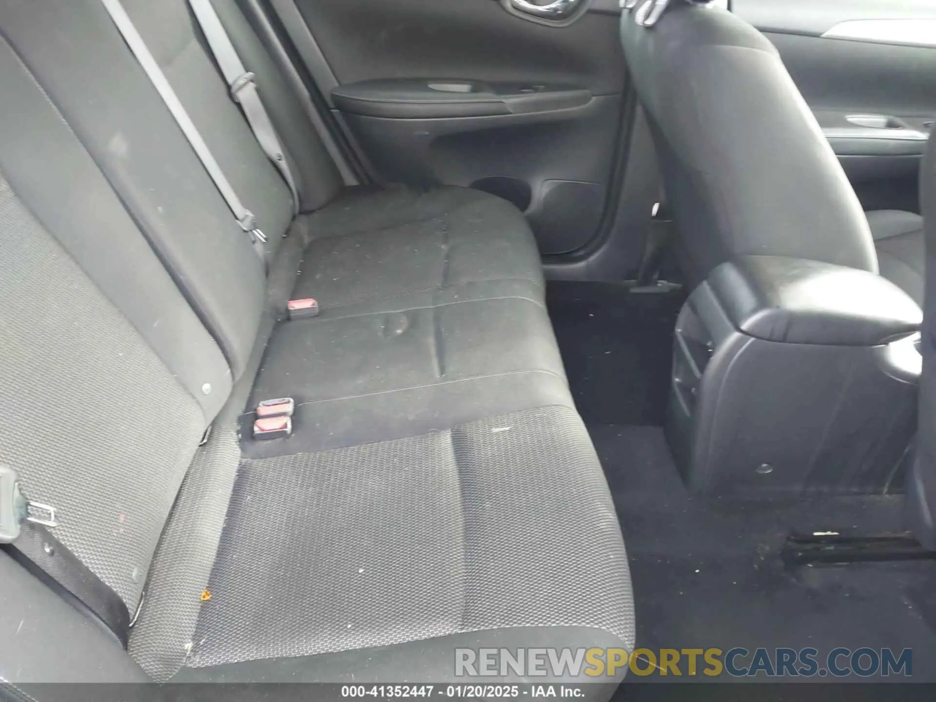 8 Photograph of a damaged car 3N1AB7AP3KY346025 NISSAN SENTRA 2019