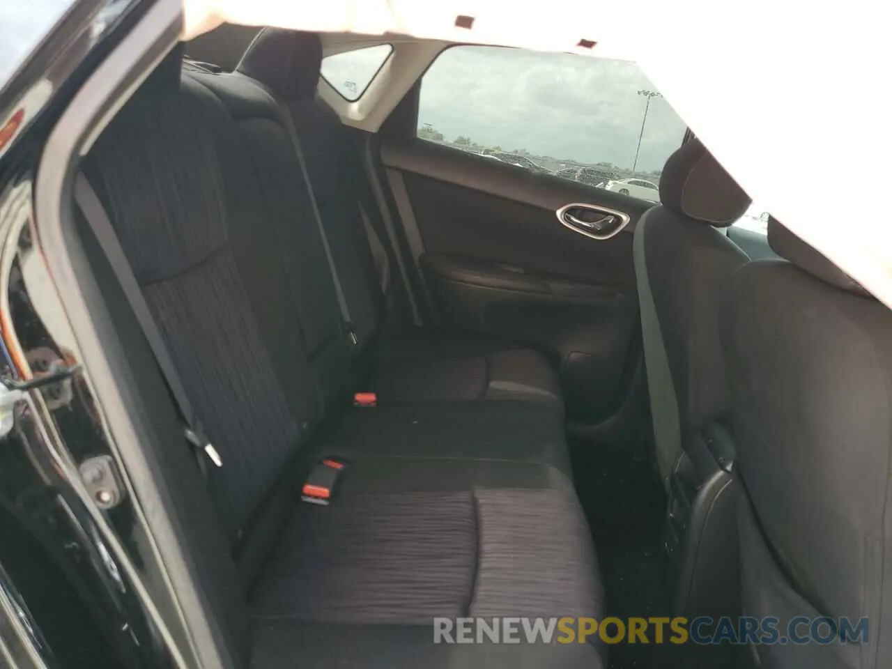 10 Photograph of a damaged car 3N1AB7AP3KY367828 NISSAN SENTRA 2019