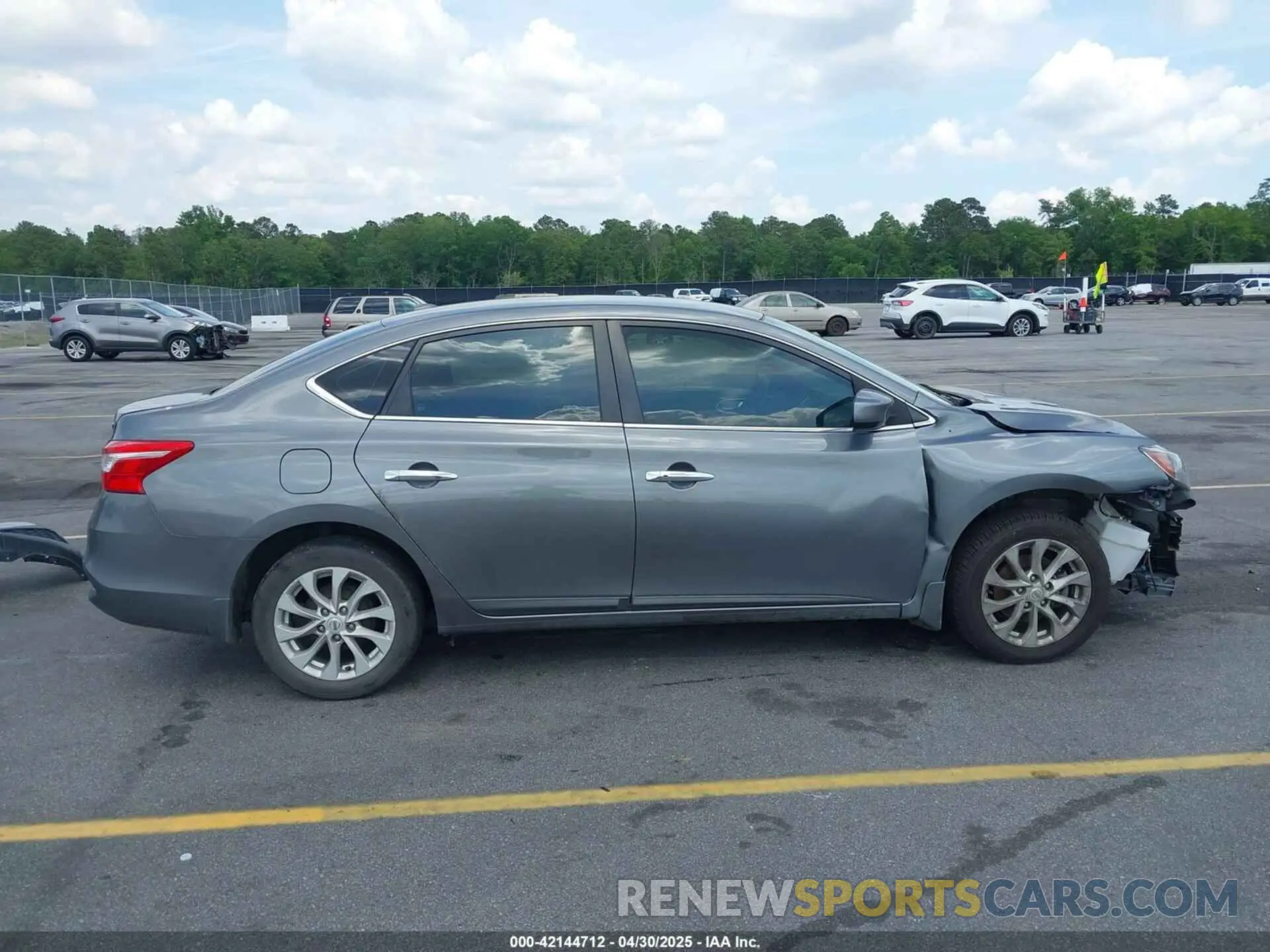 14 Photograph of a damaged car 3N1AB7AP3KY373645 NISSAN SENTRA 2019
