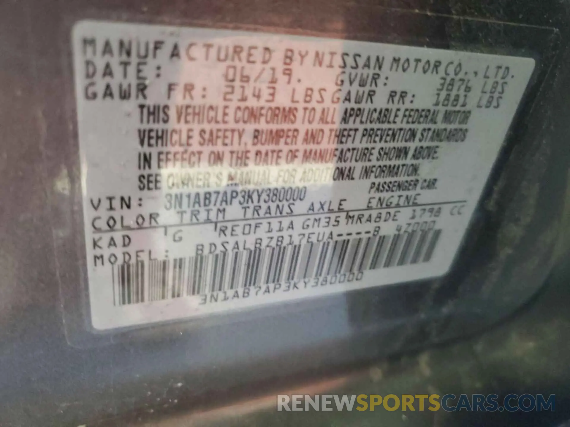 18 Photograph of a damaged car 3N1AB7AP3KY380000 NISSAN SENTRA 2019
