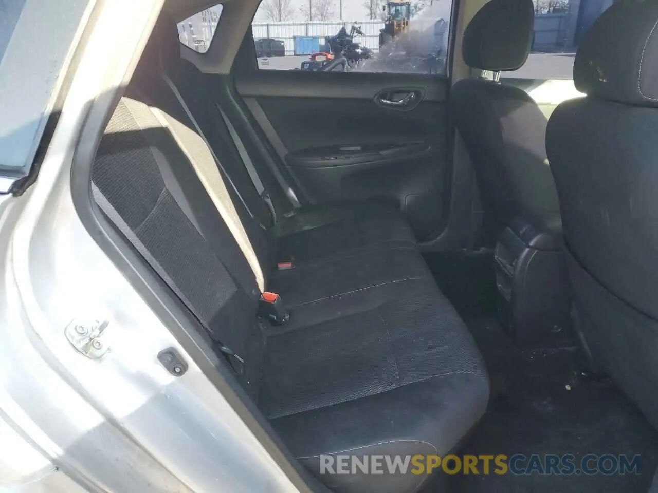 10 Photograph of a damaged car 3N1AB7AP3KY386671 NISSAN SENTRA 2019