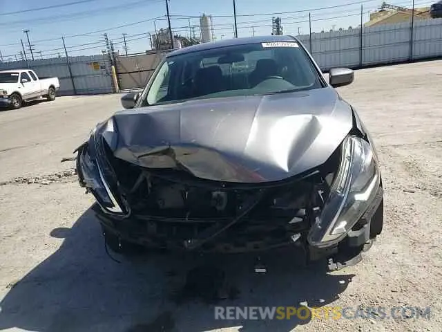 11 Photograph of a damaged car 3N1AB7AP3KY401007 NISSAN SENTRA 2019