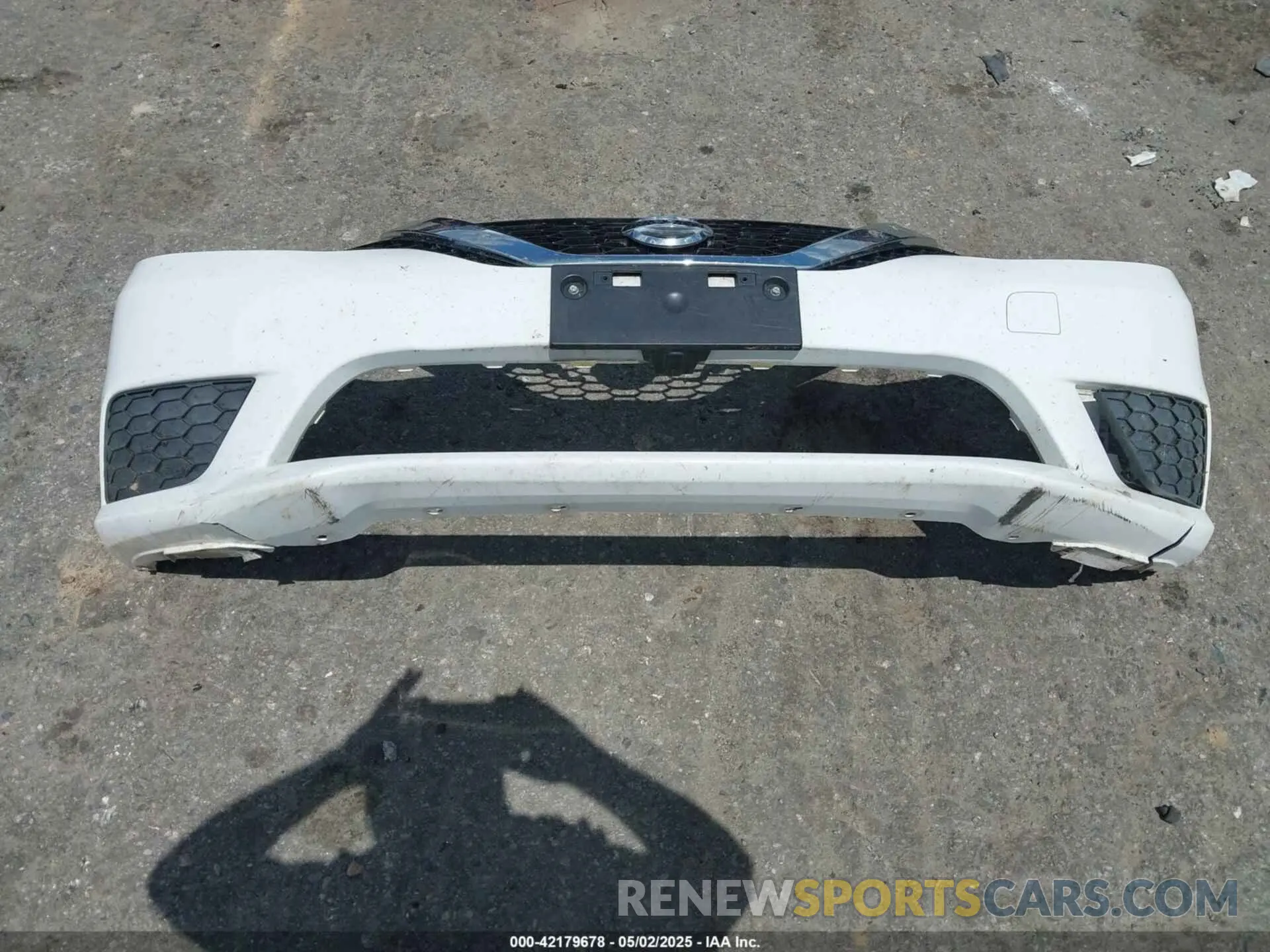 12 Photograph of a damaged car 3N1AB7AP3KY427879 NISSAN SENTRA 2019