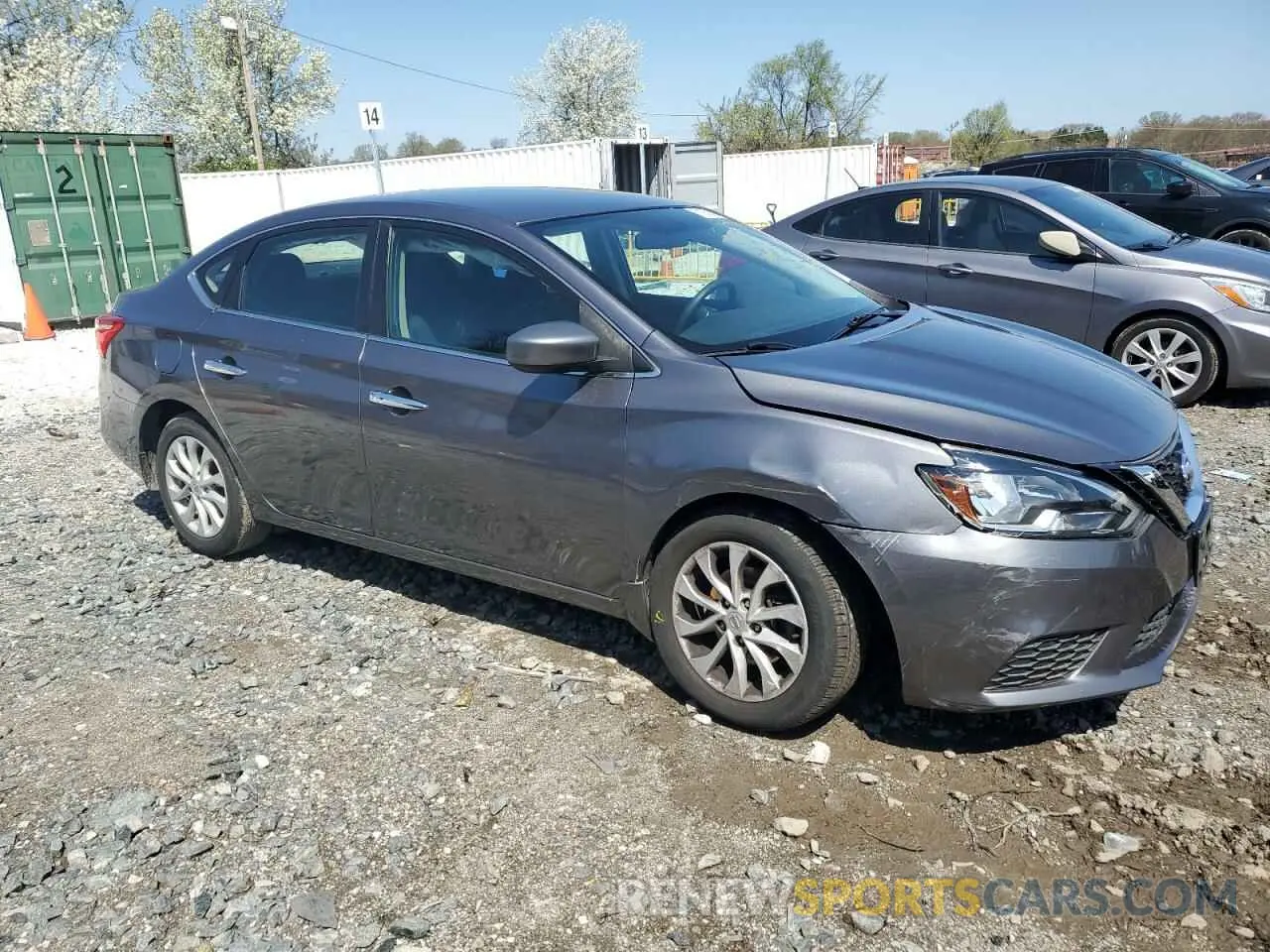 4 Photograph of a damaged car 3N1AB7AP4KL605327 NISSAN SENTRA 2019