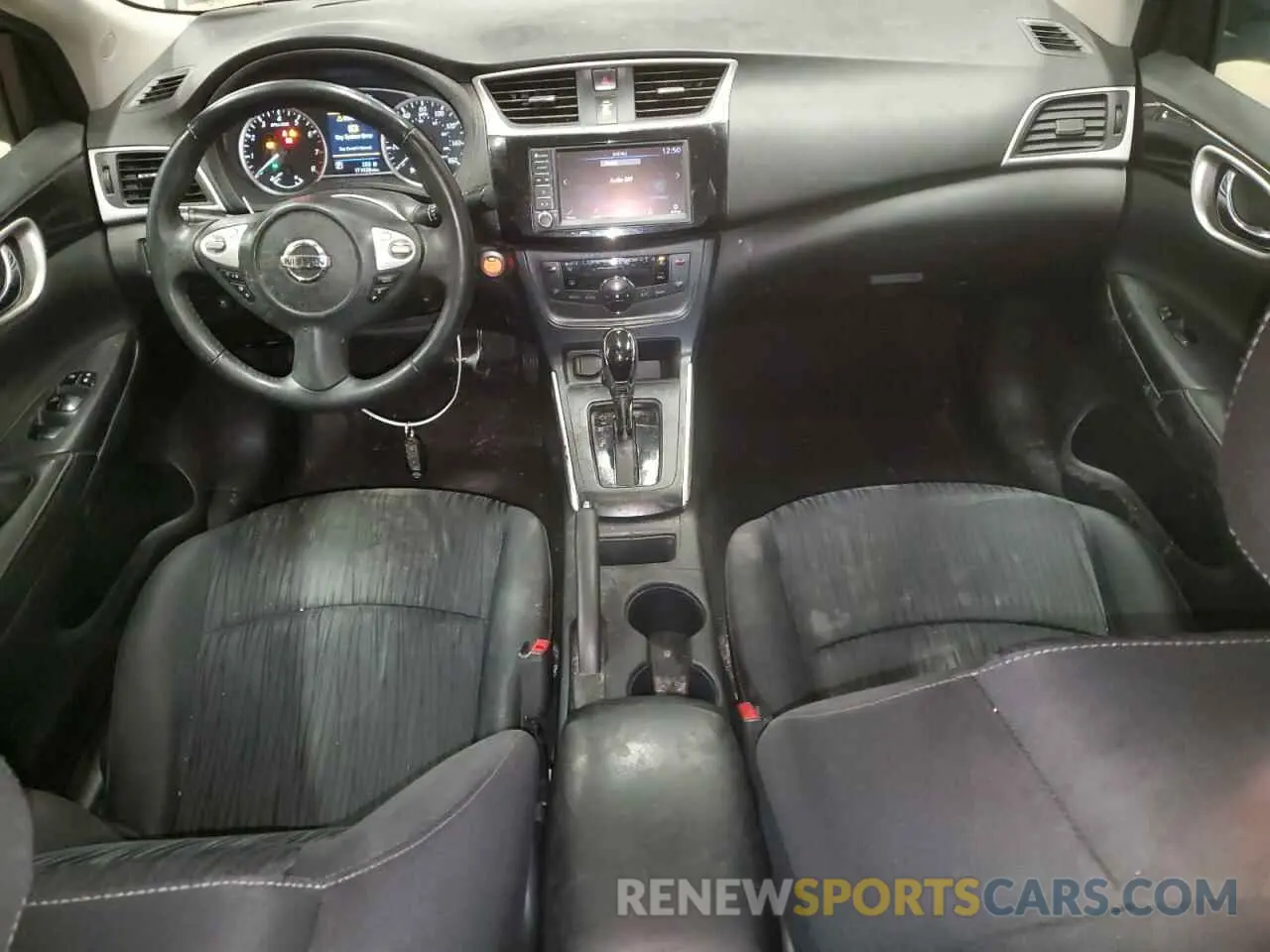 8 Photograph of a damaged car 3N1AB7AP4KL606977 NISSAN SENTRA 2019