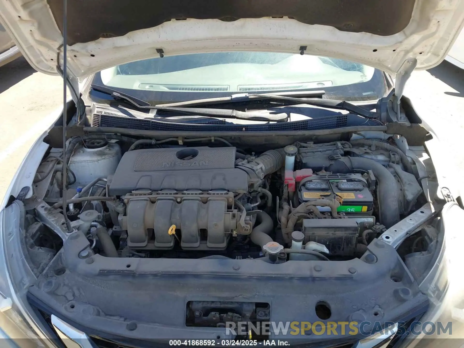 10 Photograph of a damaged car 3N1AB7AP4KL607725 NISSAN SENTRA 2019