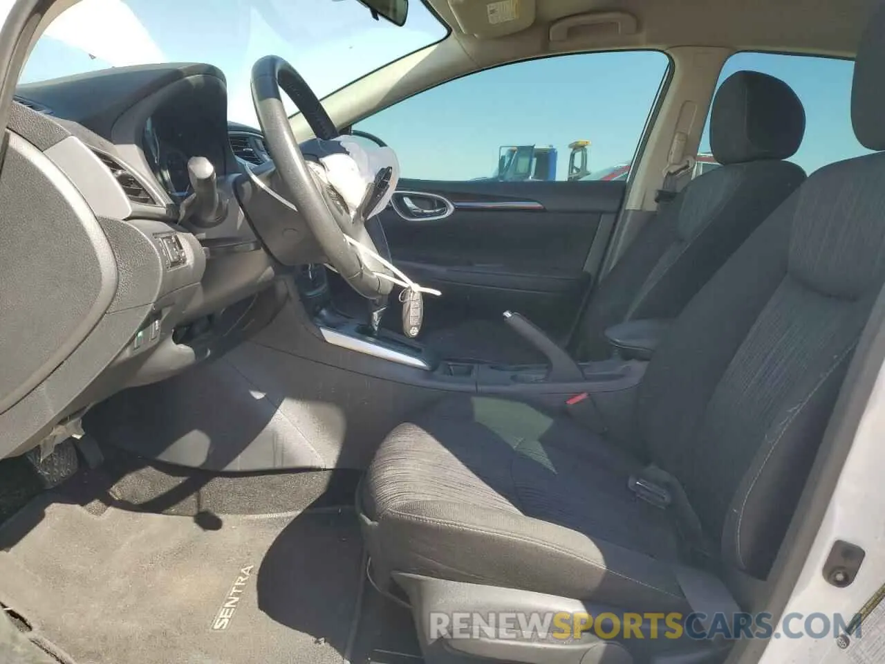 7 Photograph of a damaged car 3N1AB7AP4KL614657 NISSAN SENTRA 2019