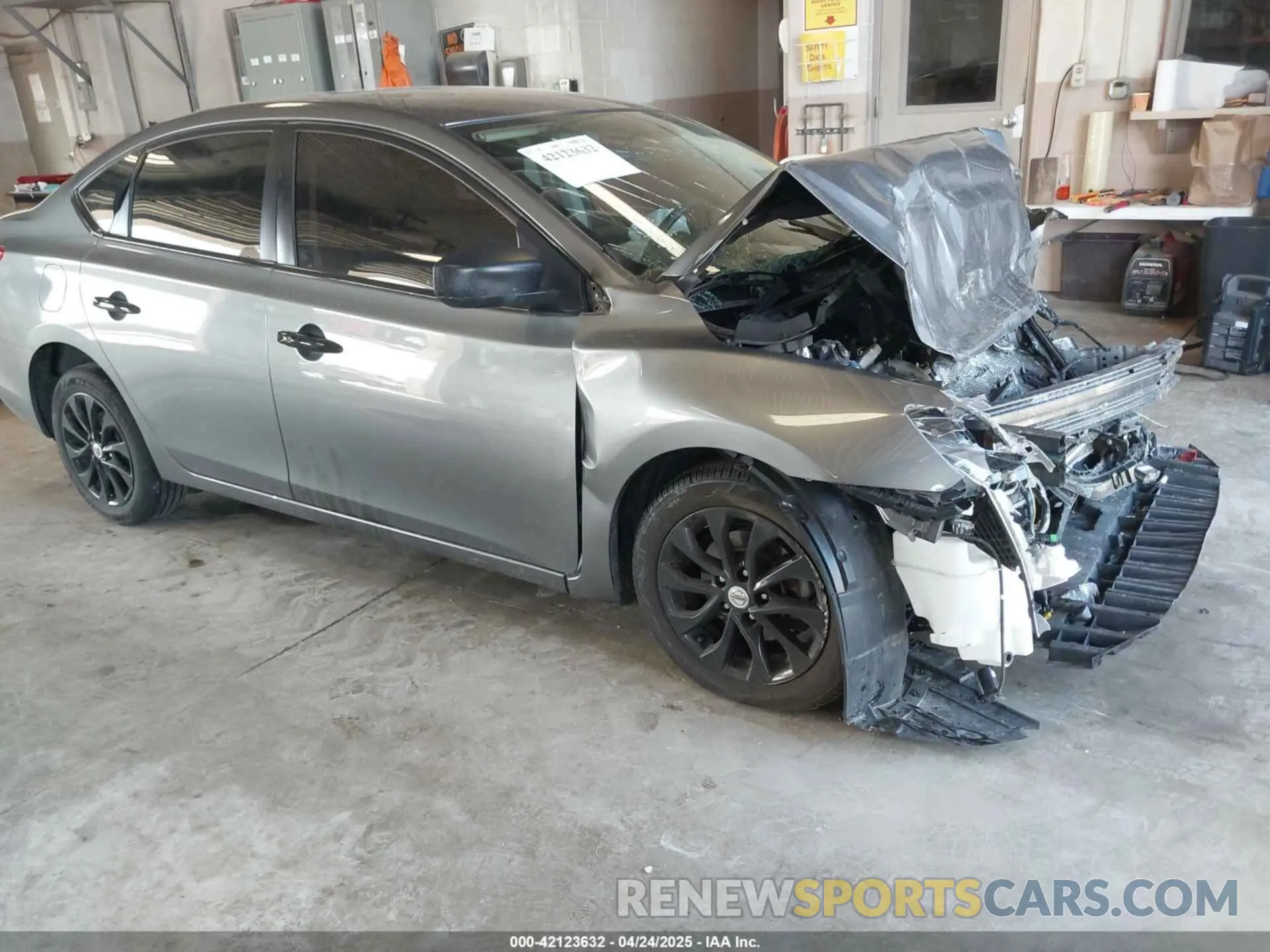 1 Photograph of a damaged car 3N1AB7AP4KL625982 NISSAN SENTRA 2019
