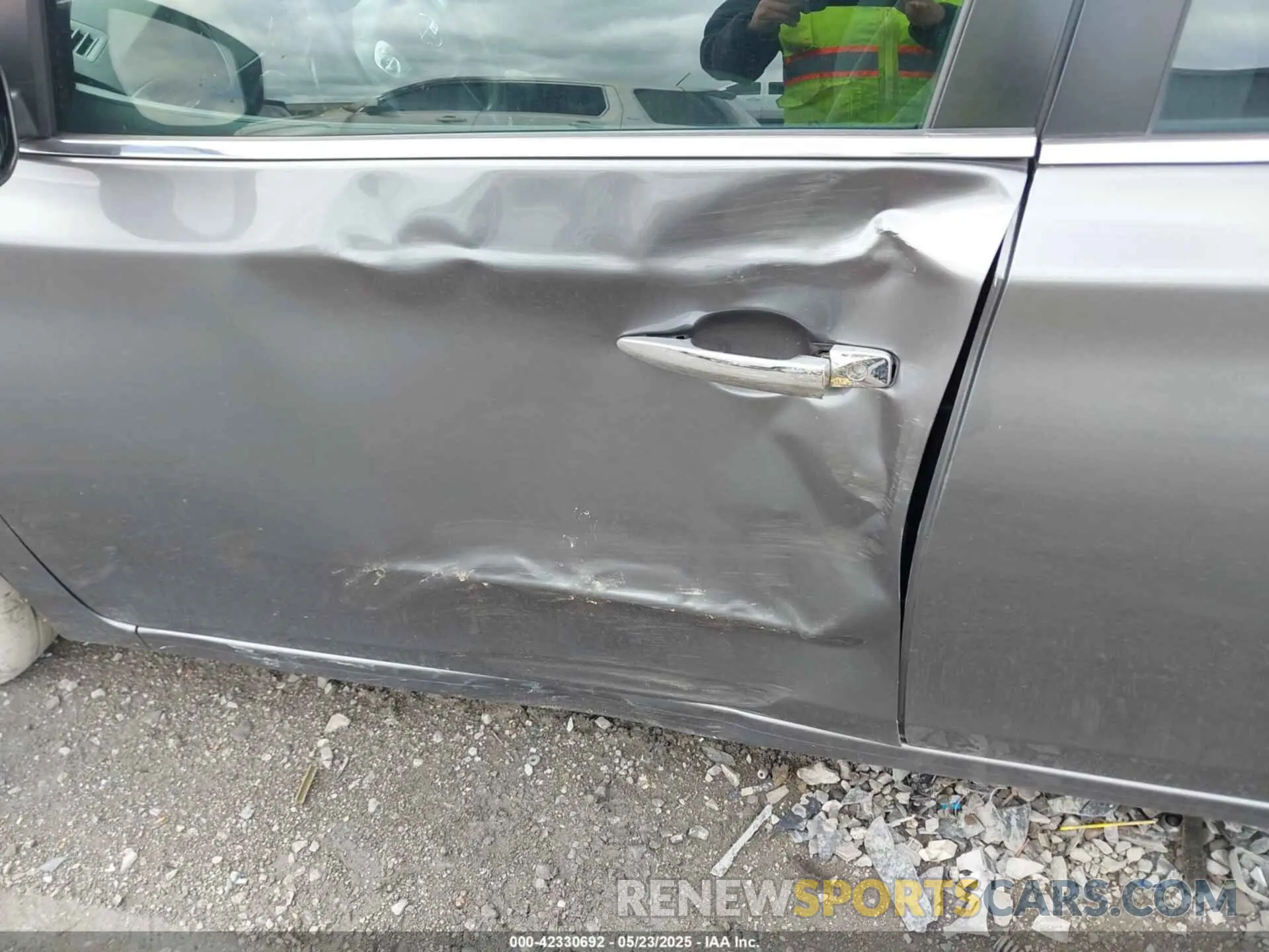 6 Photograph of a damaged car 3N1AB7AP4KY206808 NISSAN SENTRA 2019