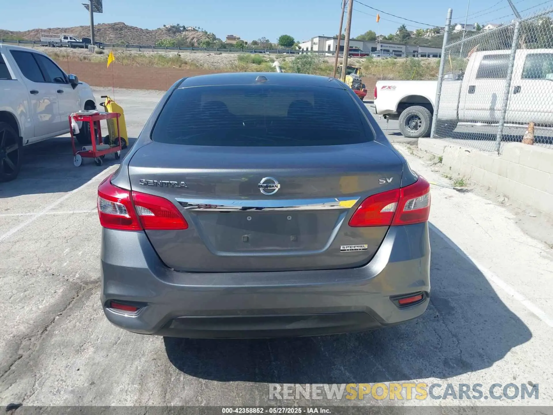16 Photograph of a damaged car 3N1AB7AP4KY241008 NISSAN SENTRA 2019