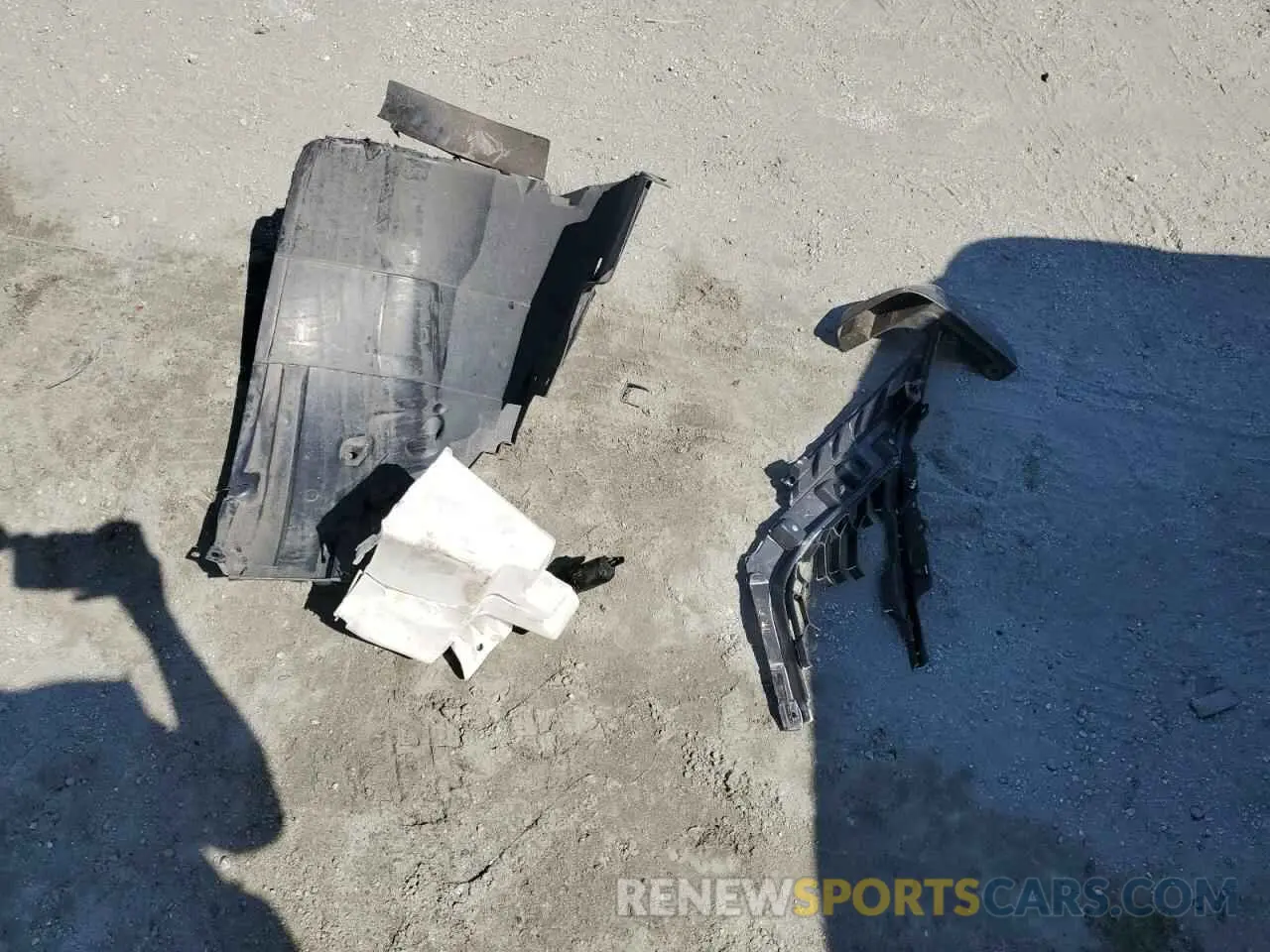 14 Photograph of a damaged car 3N1AB7AP4KY258780 NISSAN SENTRA 2019