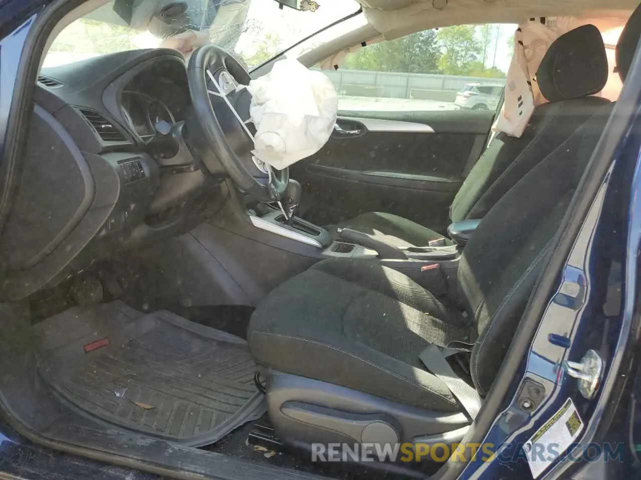 7 Photograph of a damaged car 3N1AB7AP4KY258780 NISSAN SENTRA 2019