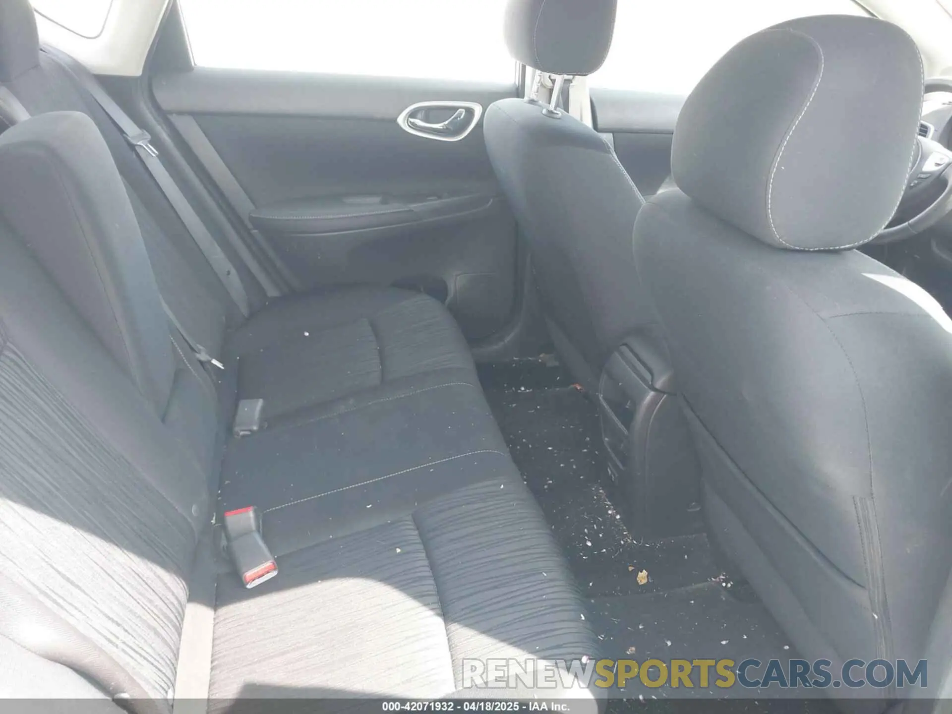 8 Photograph of a damaged car 3N1AB7AP4KY266328 NISSAN SENTRA 2019