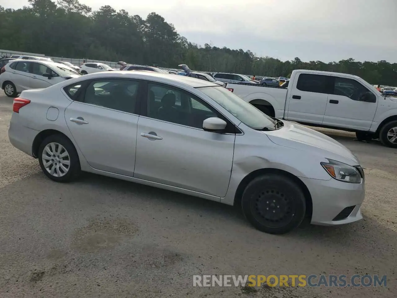 4 Photograph of a damaged car 3N1AB7AP4KY269021 NISSAN SENTRA 2019