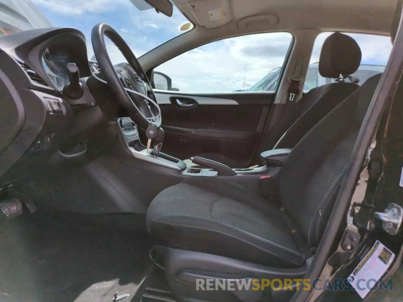 7 Photograph of a damaged car 3N1AB7AP4KY269228 NISSAN SENTRA 2019
