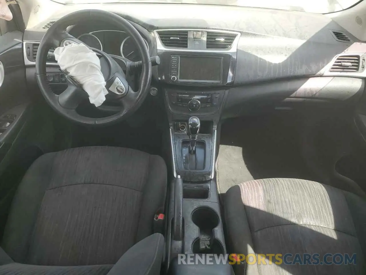 8 Photograph of a damaged car 3N1AB7AP4KY280505 NISSAN SENTRA 2019