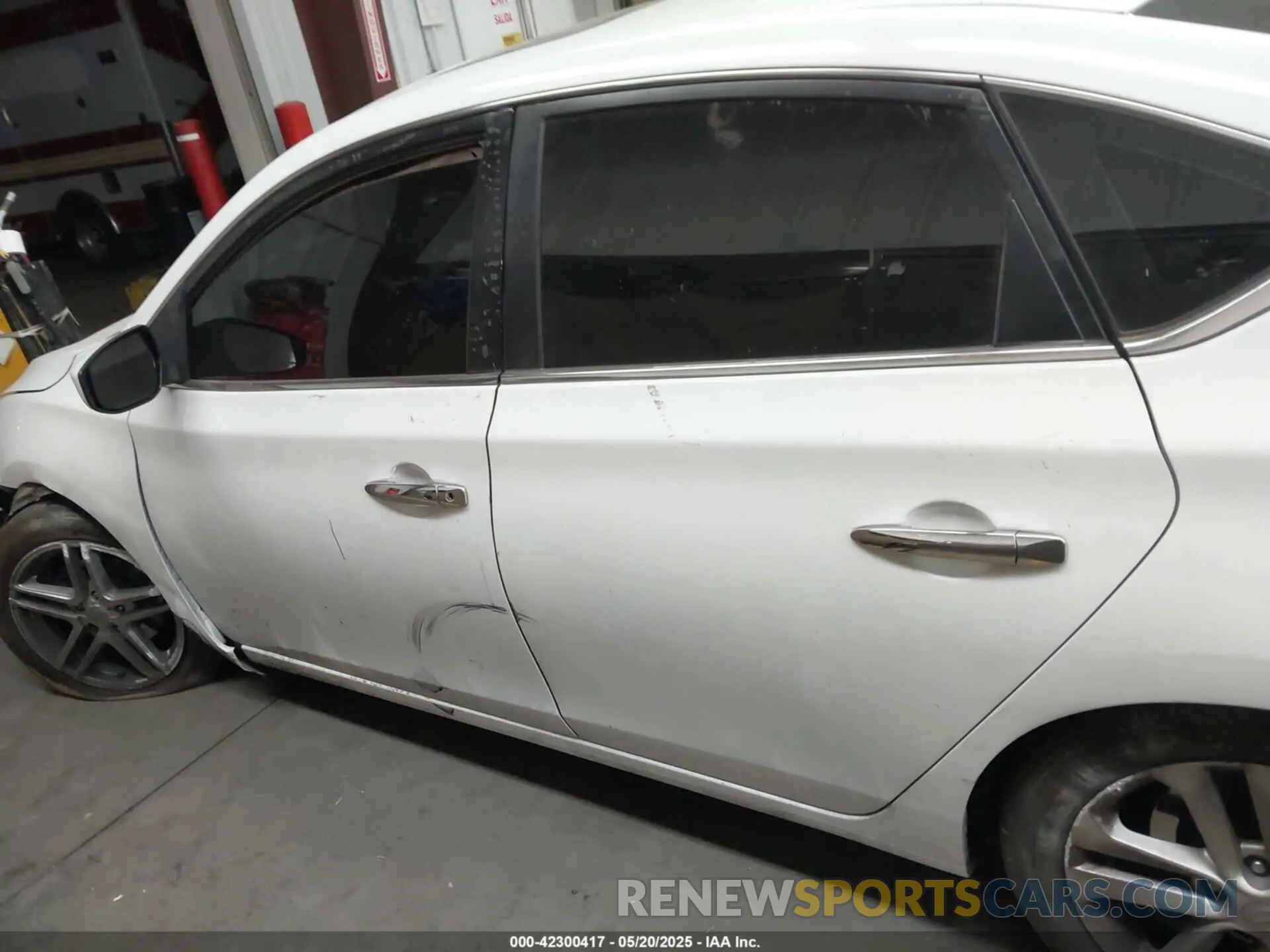 14 Photograph of a damaged car 3N1AB7AP4KY285686 NISSAN SENTRA 2019