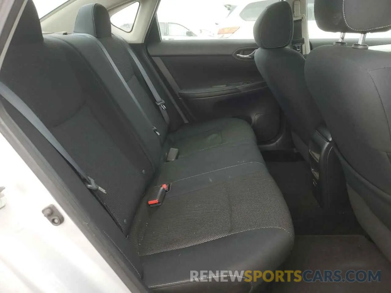 10 Photograph of a damaged car 3N1AB7AP4KY292279 NISSAN SENTRA 2019