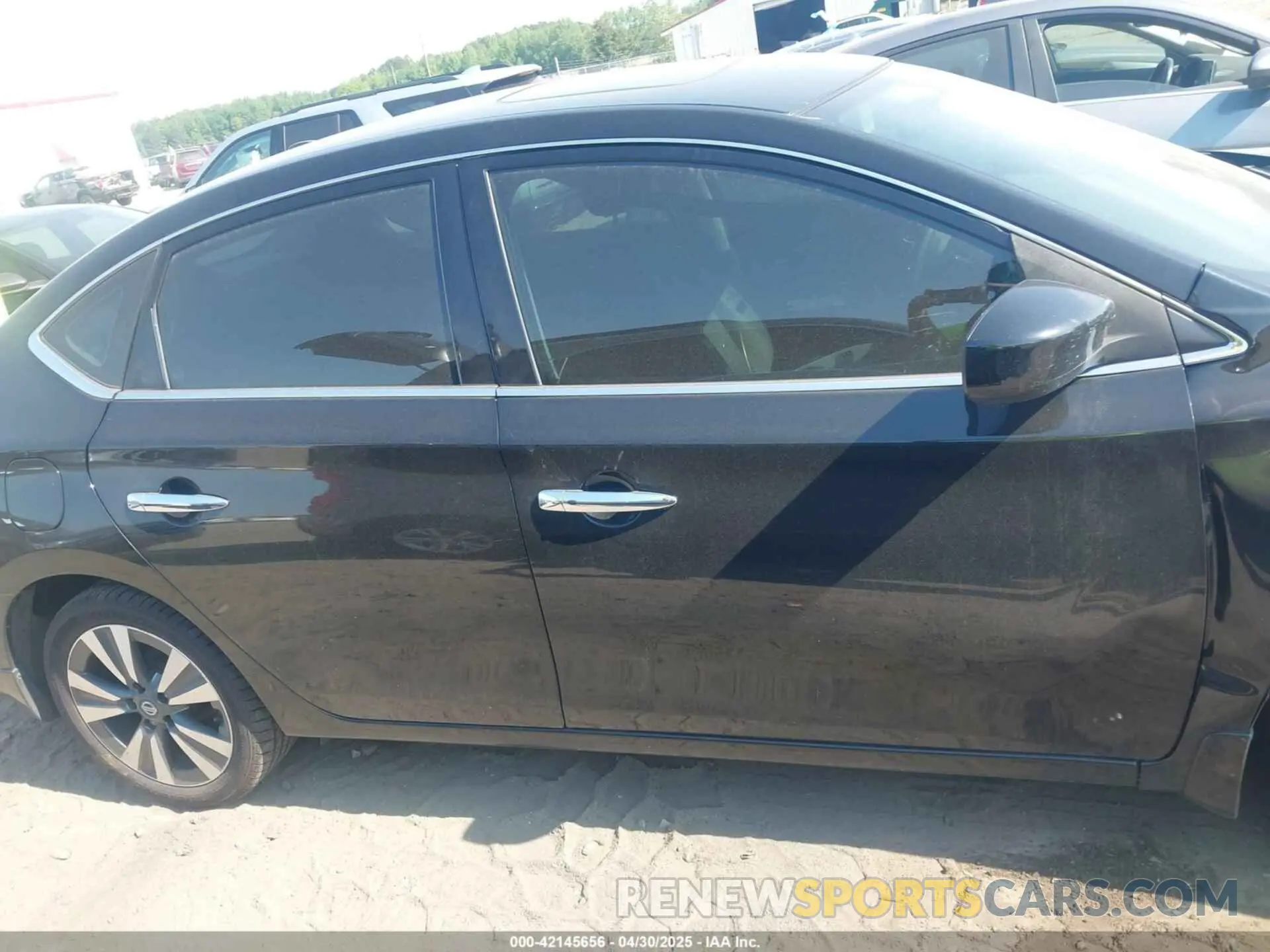 14 Photograph of a damaged car 3N1AB7AP4KY301918 NISSAN SENTRA 2019