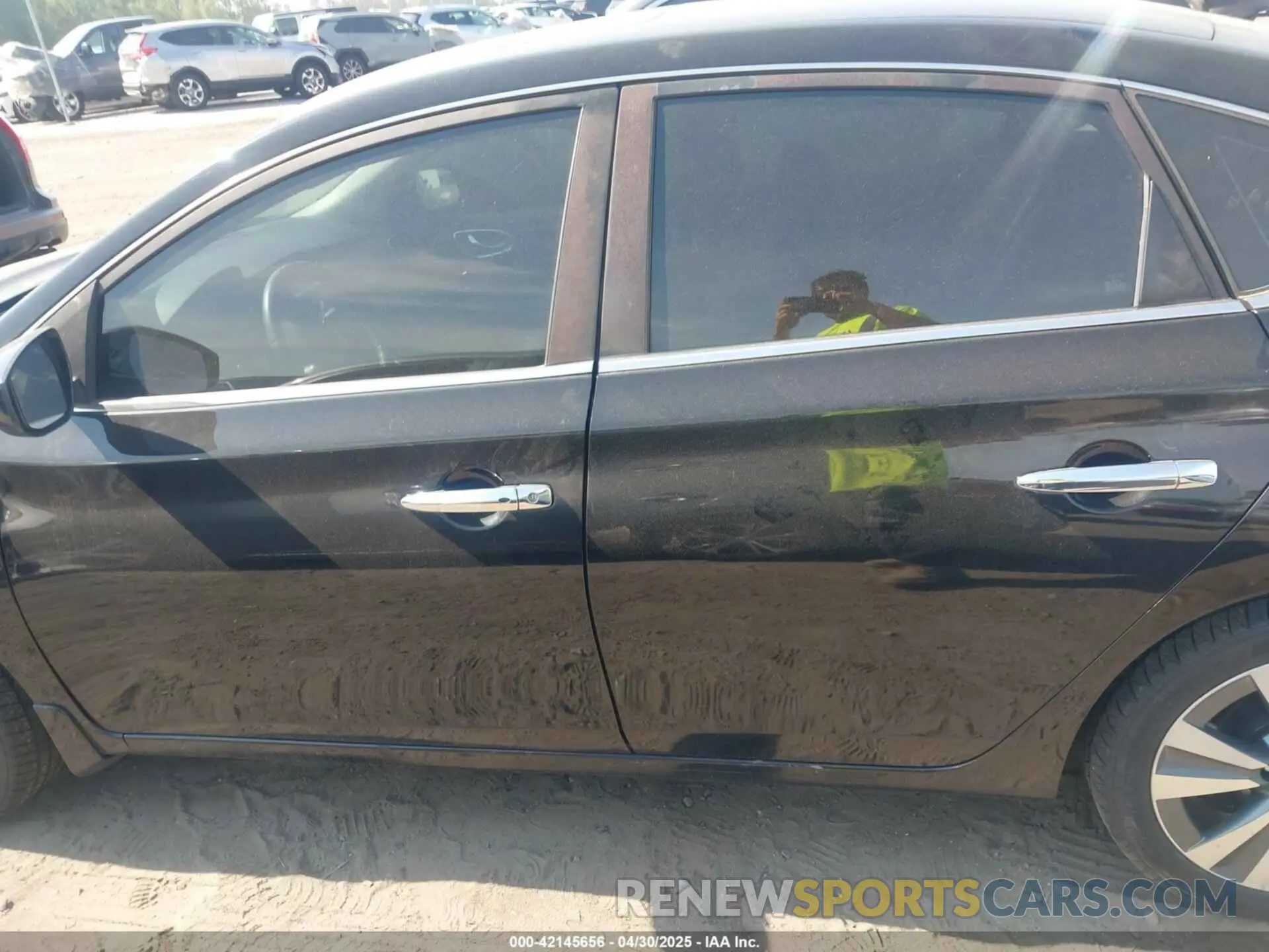 15 Photograph of a damaged car 3N1AB7AP4KY301918 NISSAN SENTRA 2019