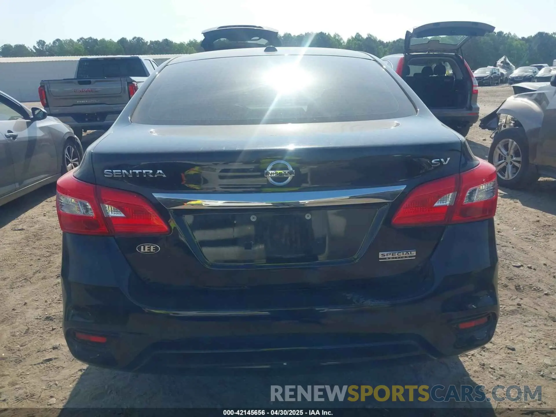 17 Photograph of a damaged car 3N1AB7AP4KY301918 NISSAN SENTRA 2019