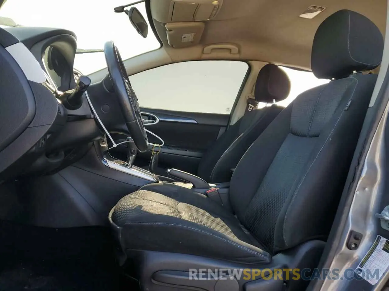 7 Photograph of a damaged car 3N1AB7AP4KY302065 NISSAN SENTRA 2019