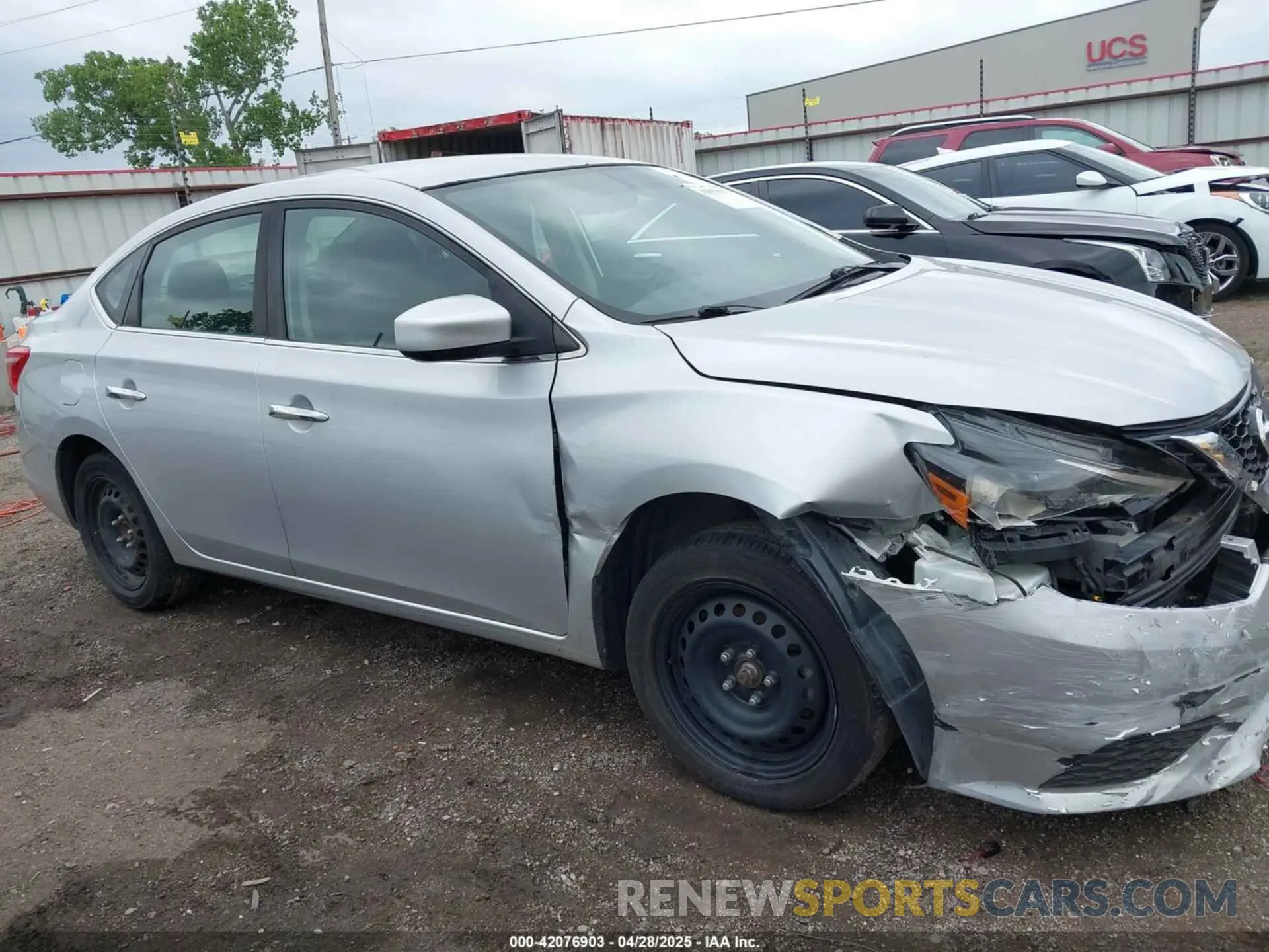 13 Photograph of a damaged car 3N1AB7AP4KY316287 NISSAN SENTRA 2019
