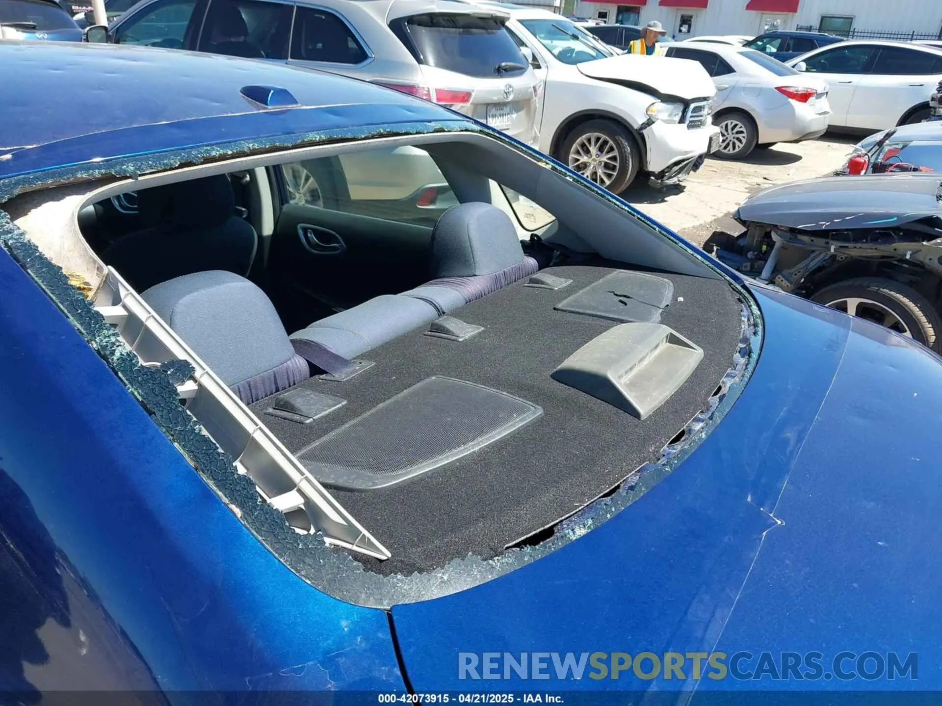 18 Photograph of a damaged car 3N1AB7AP4KY318783 NISSAN SENTRA 2019