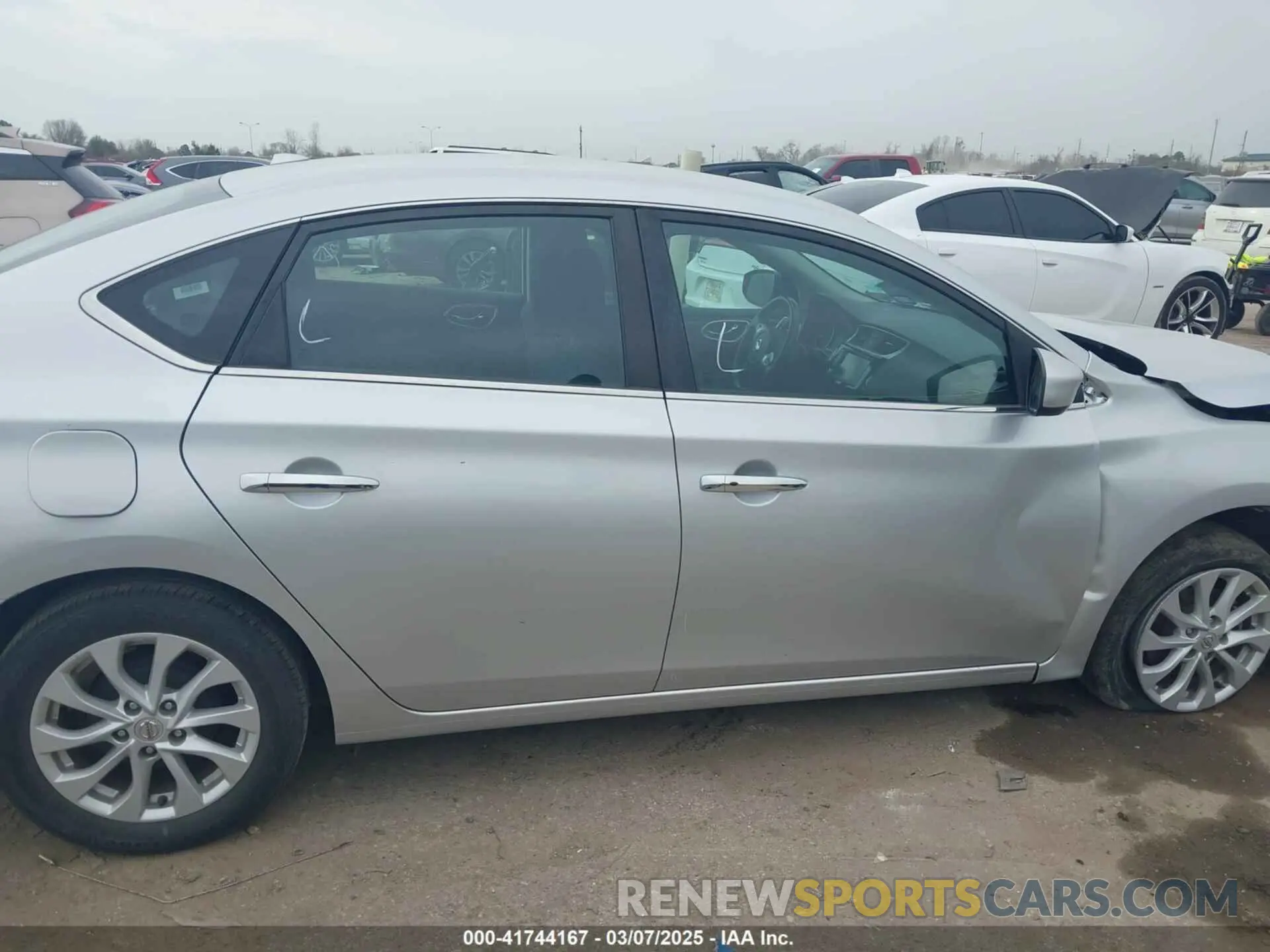 13 Photograph of a damaged car 3N1AB7AP4KY327516 NISSAN SENTRA 2019