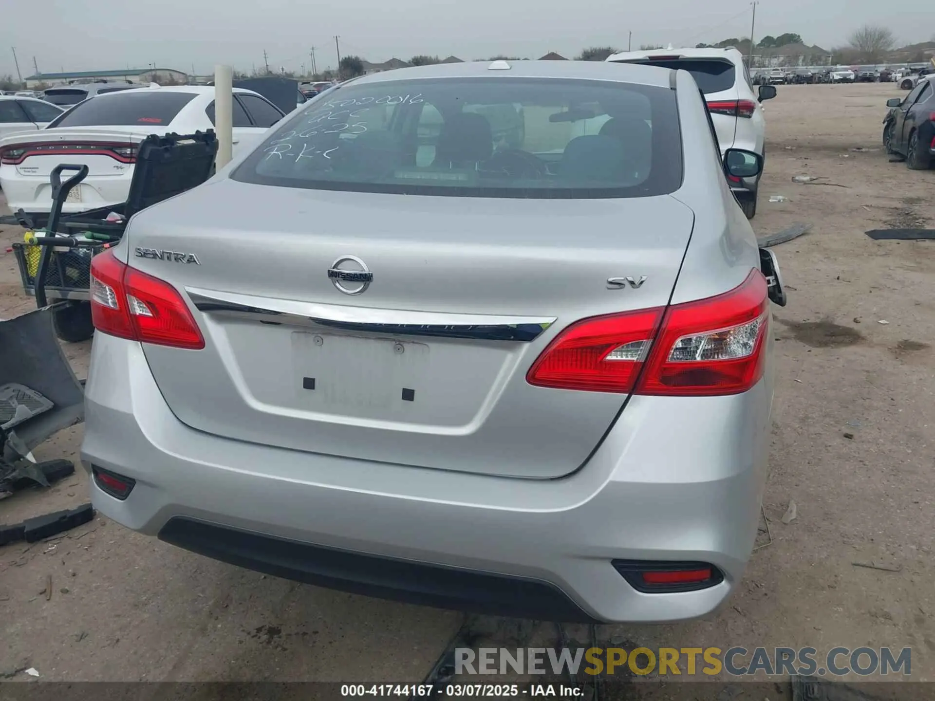 16 Photograph of a damaged car 3N1AB7AP4KY327516 NISSAN SENTRA 2019