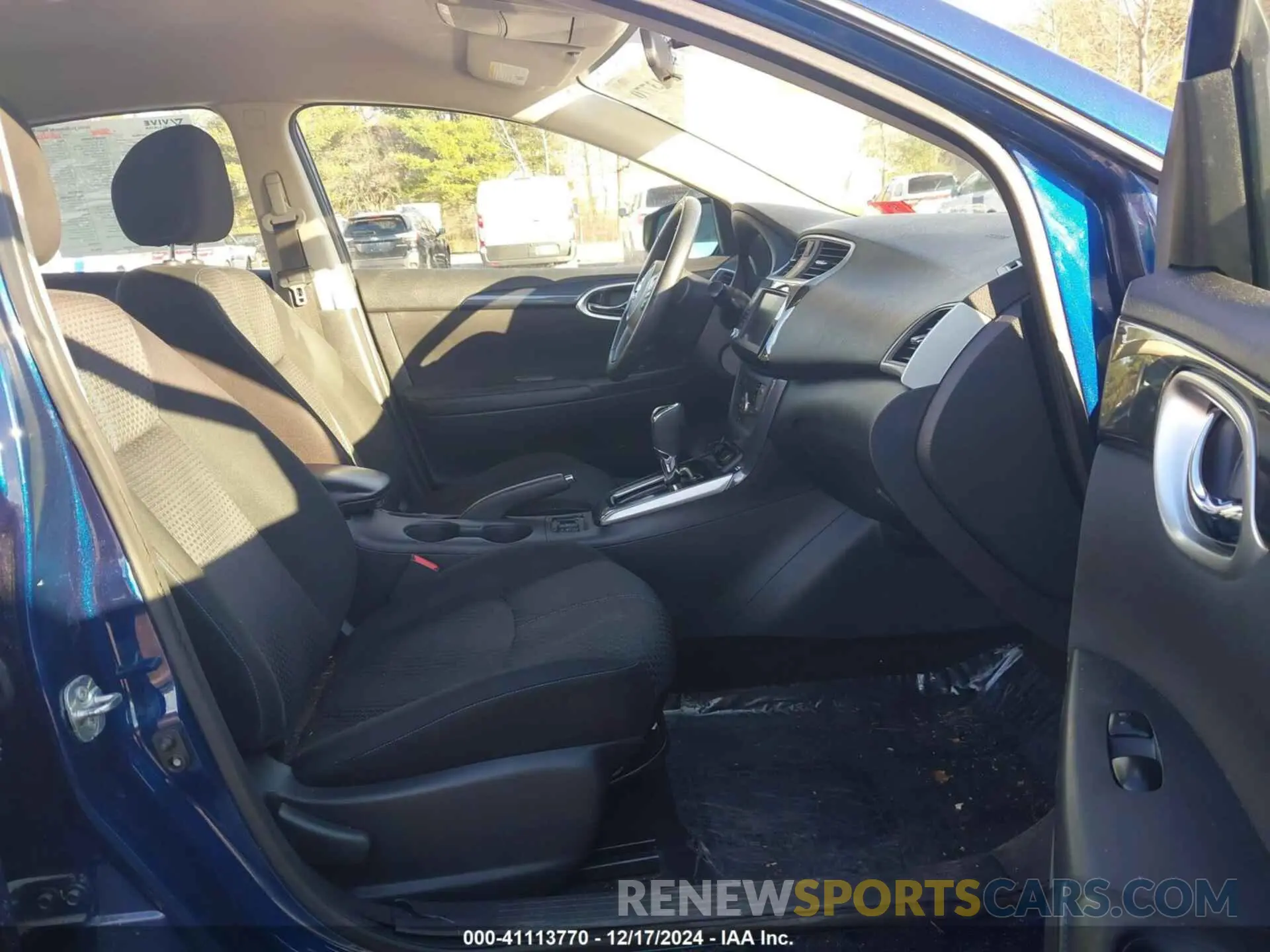 5 Photograph of a damaged car 3N1AB7AP4KY330027 NISSAN SENTRA 2019