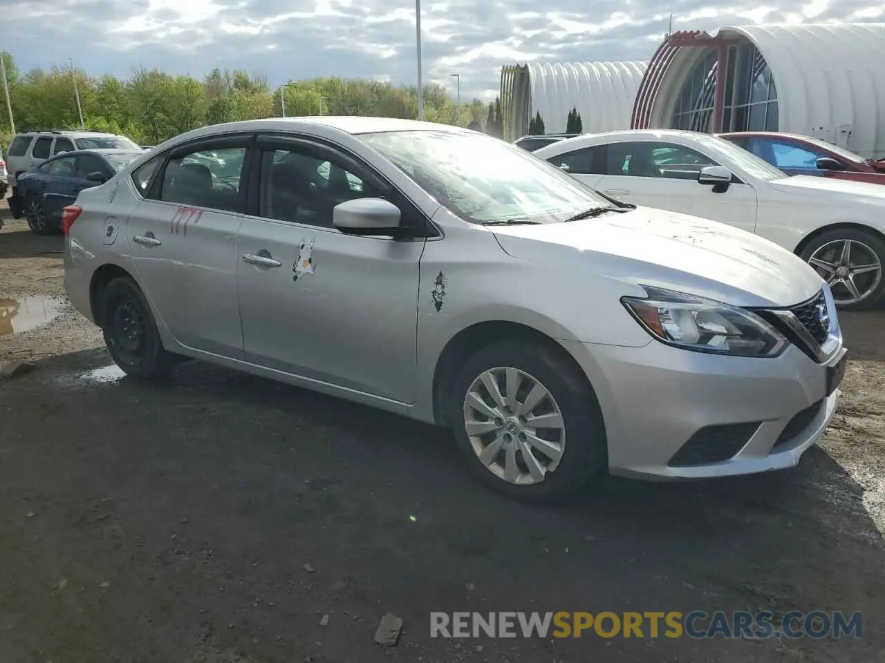 4 Photograph of a damaged car 3N1AB7AP4KY352240 NISSAN SENTRA 2019