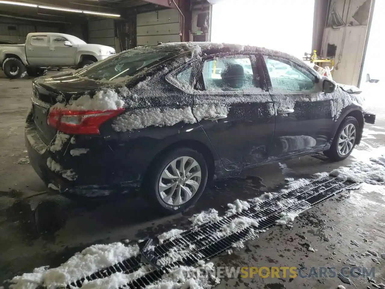 3 Photograph of a damaged car 3N1AB7AP4KY360290 NISSAN SENTRA 2019