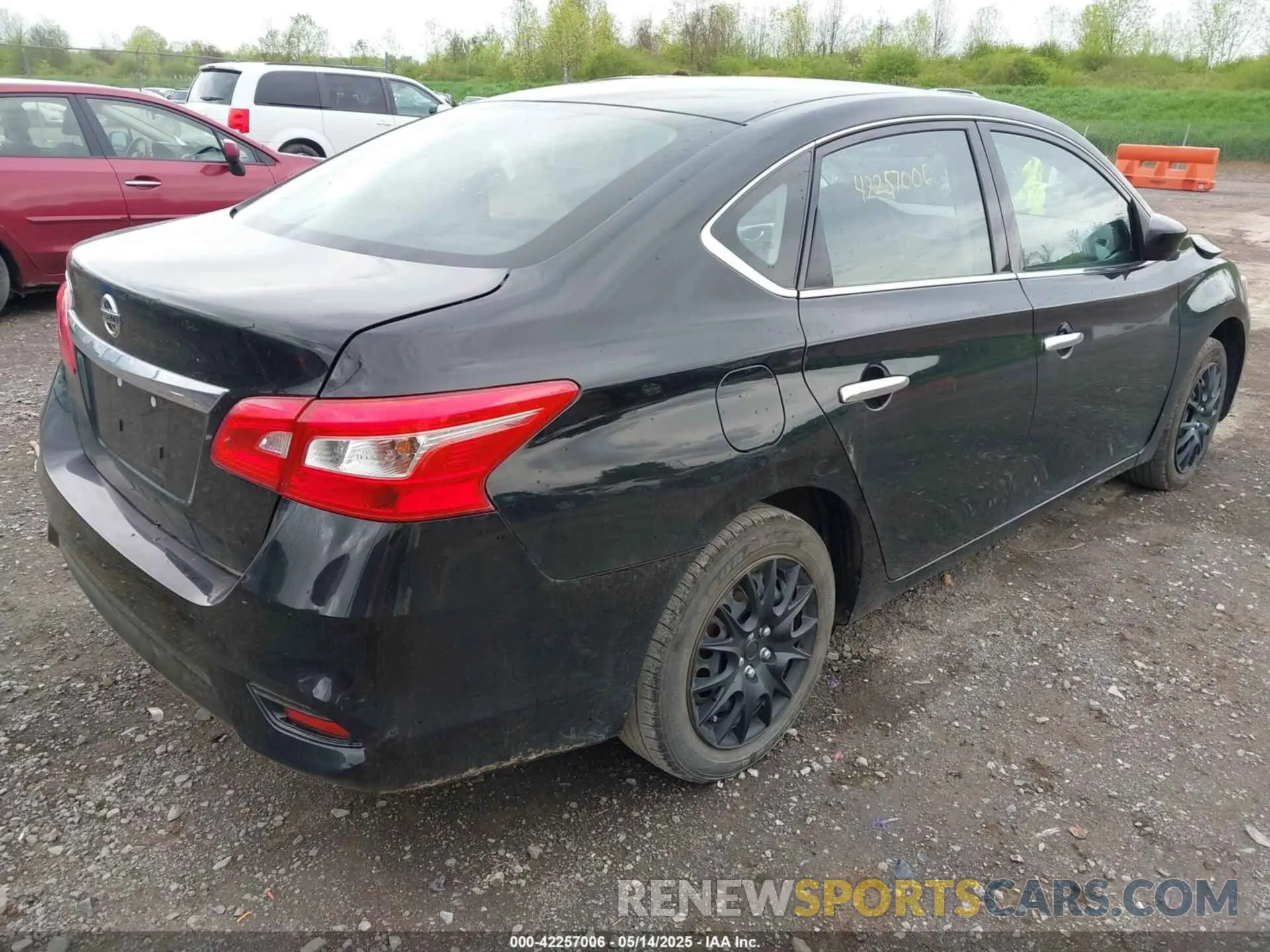 4 Photograph of a damaged car 3N1AB7AP4KY363948 NISSAN SENTRA 2019