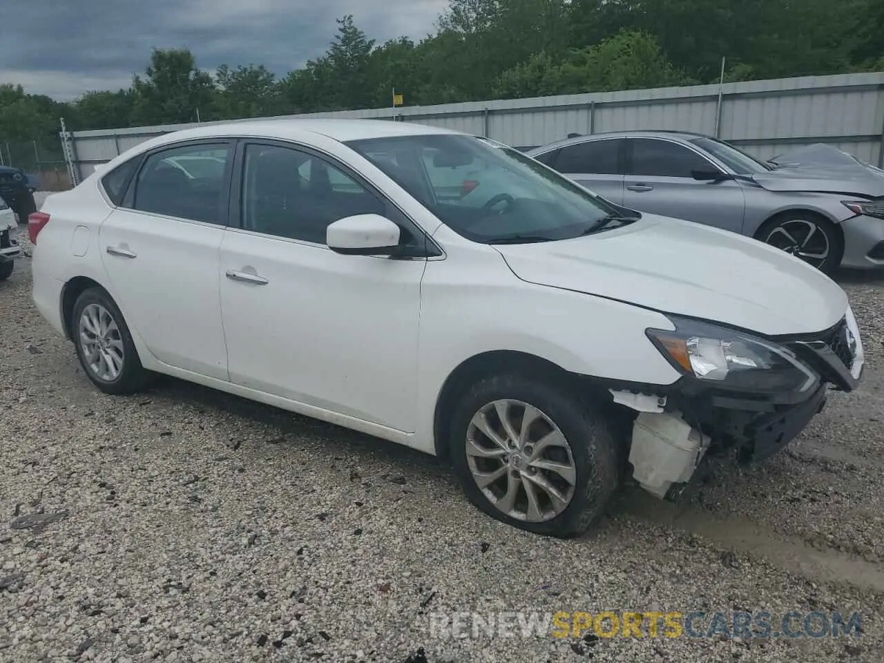 4 Photograph of a damaged car 3N1AB7AP4KY375856 NISSAN SENTRA 2019