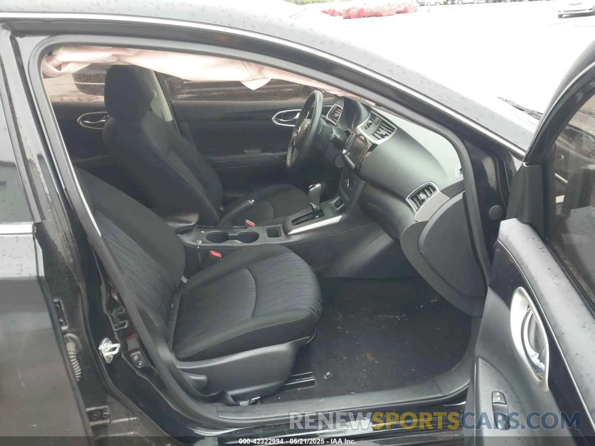 5 Photograph of a damaged car 3N1AB7AP4KY389580 NISSAN SENTRA 2019