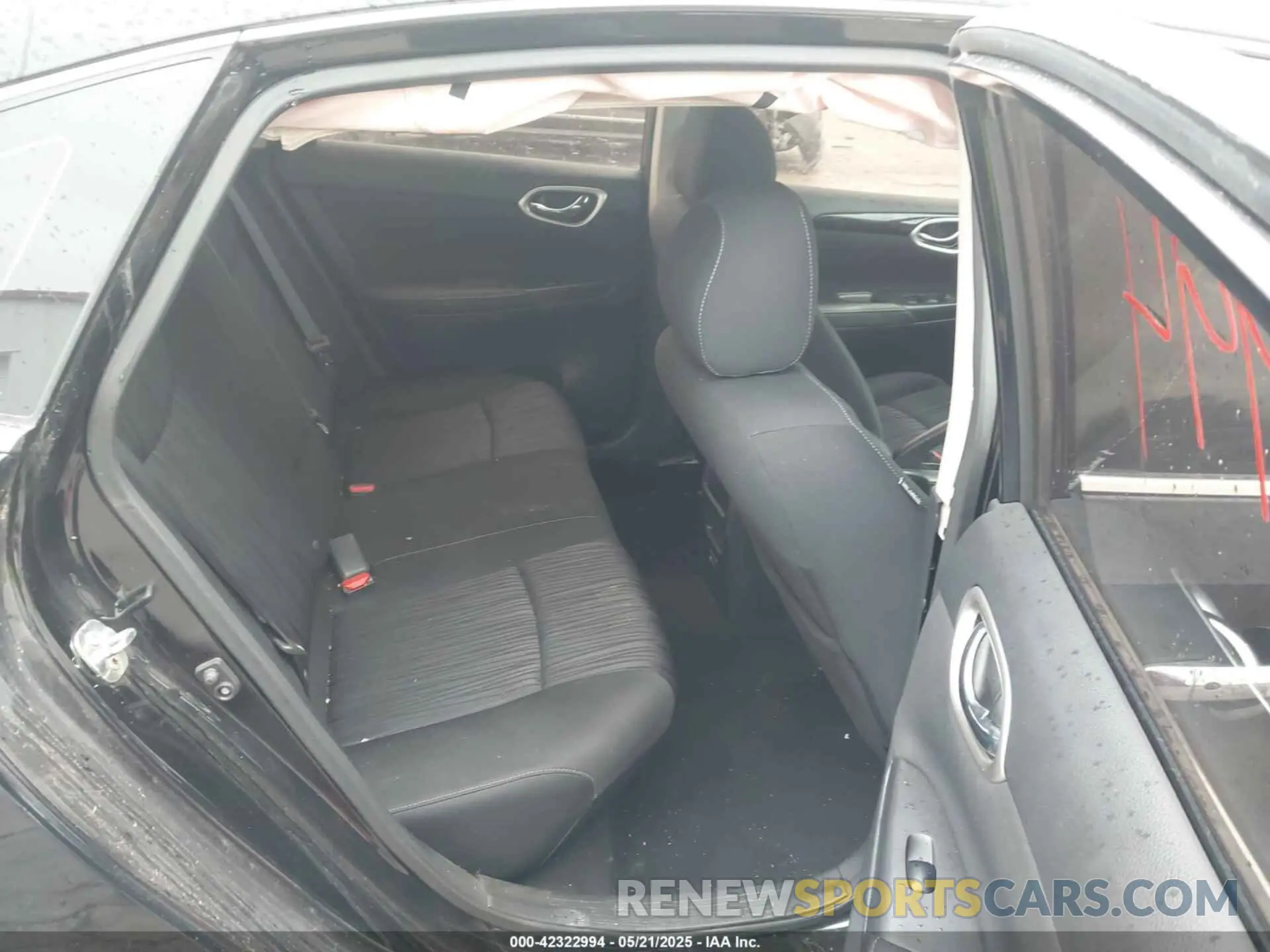 8 Photograph of a damaged car 3N1AB7AP4KY389580 NISSAN SENTRA 2019