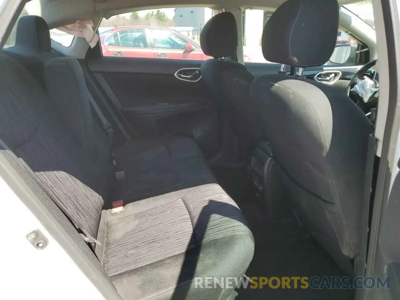 10 Photograph of a damaged car 3N1AB7AP4KY393452 NISSAN SENTRA 2019