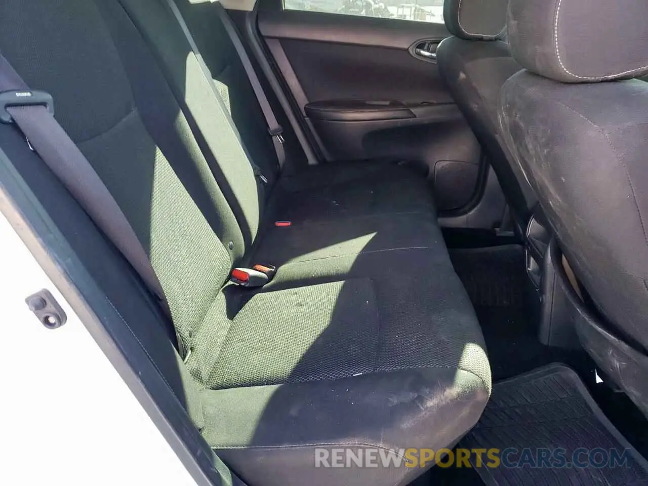 10 Photograph of a damaged car 3N1AB7AP4KY394861 NISSAN SENTRA 2019