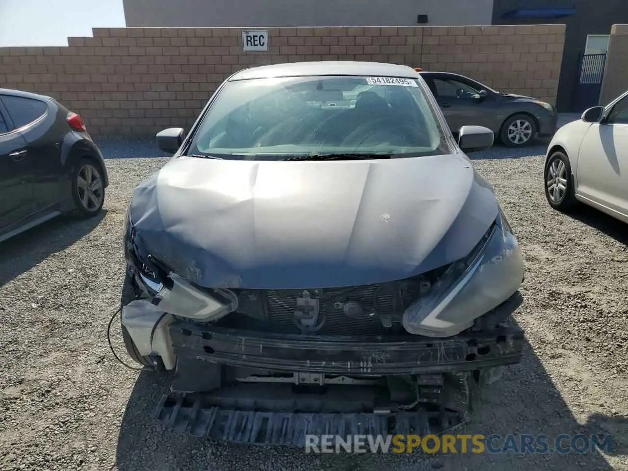 5 Photograph of a damaged car 3N1AB7AP4KY402067 NISSAN SENTRA 2019