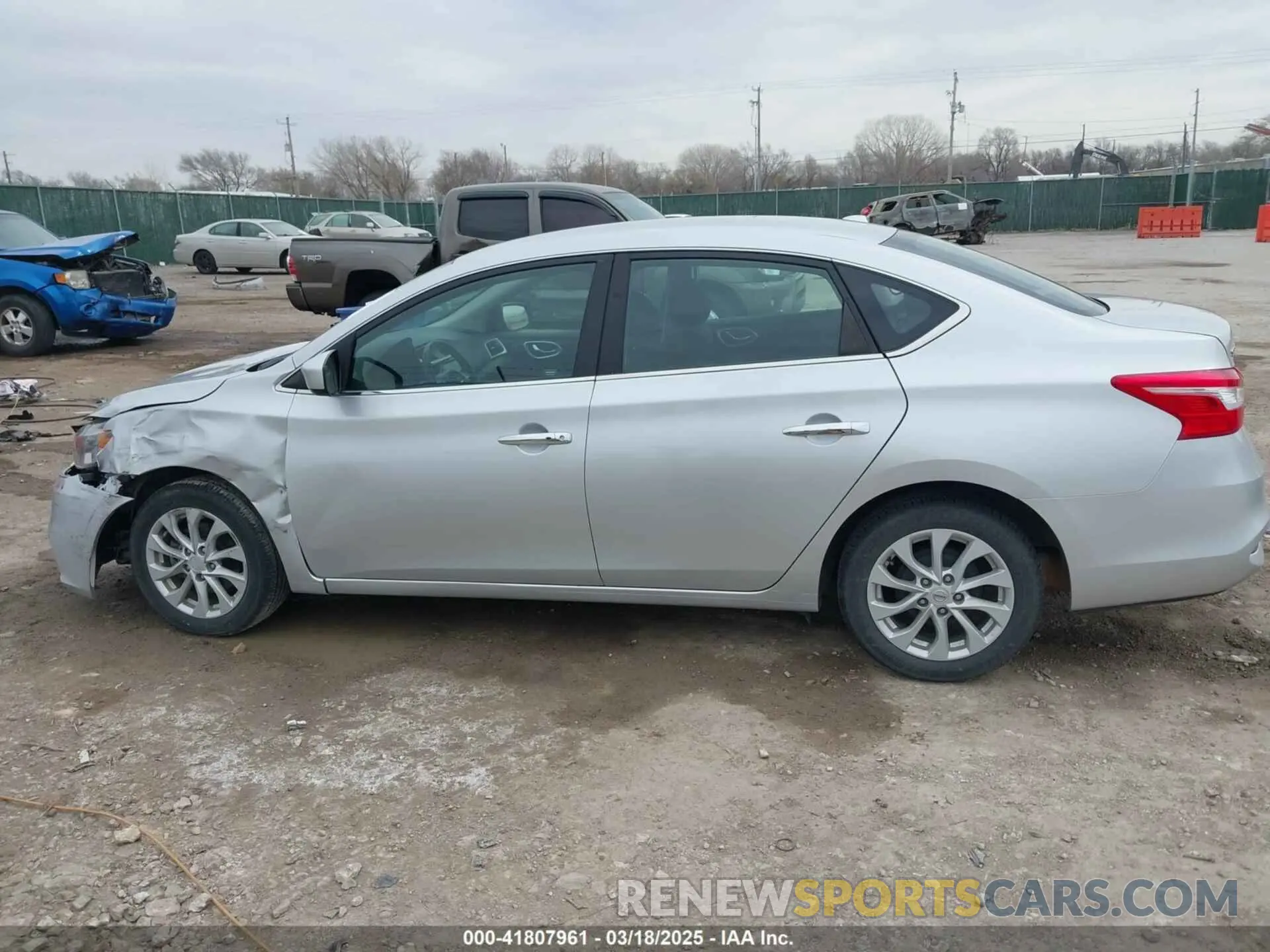 14 Photograph of a damaged car 3N1AB7AP4KY421024 NISSAN SENTRA 2019