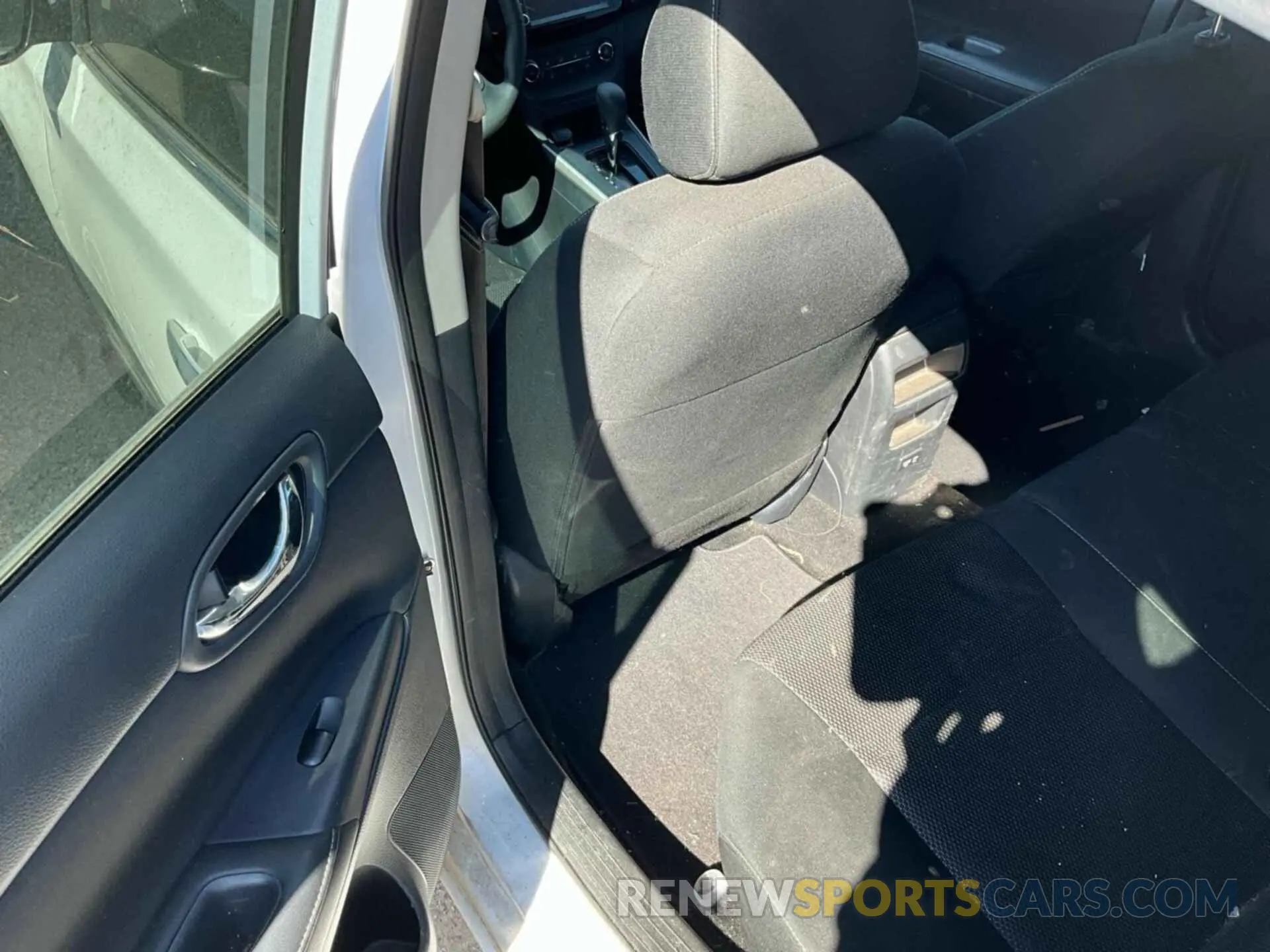11 Photograph of a damaged car 3N1AB7AP4KY423730 NISSAN SENTRA 2019