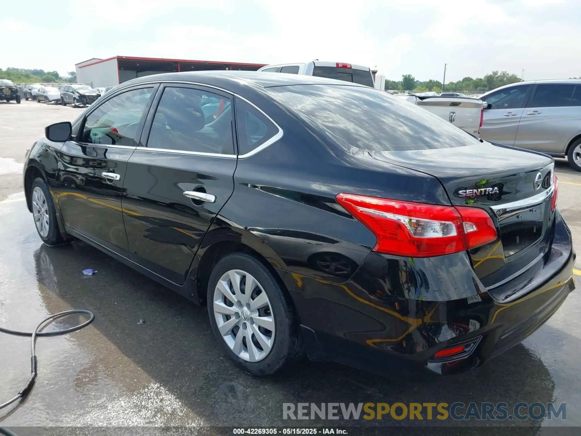3 Photograph of a damaged car 3N1AB7AP4KY425705 NISSAN SENTRA 2019