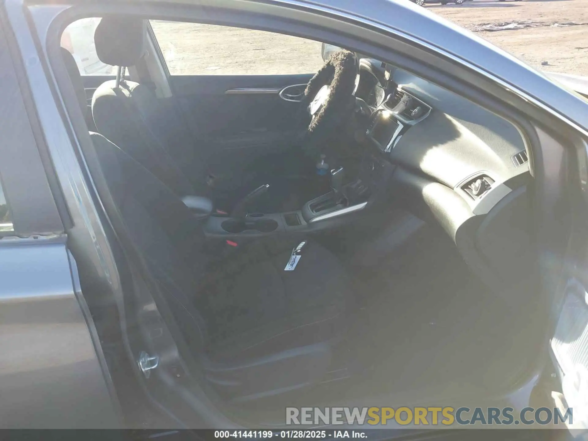5 Photograph of a damaged car 3N1AB7AP4KY428555 NISSAN SENTRA 2019