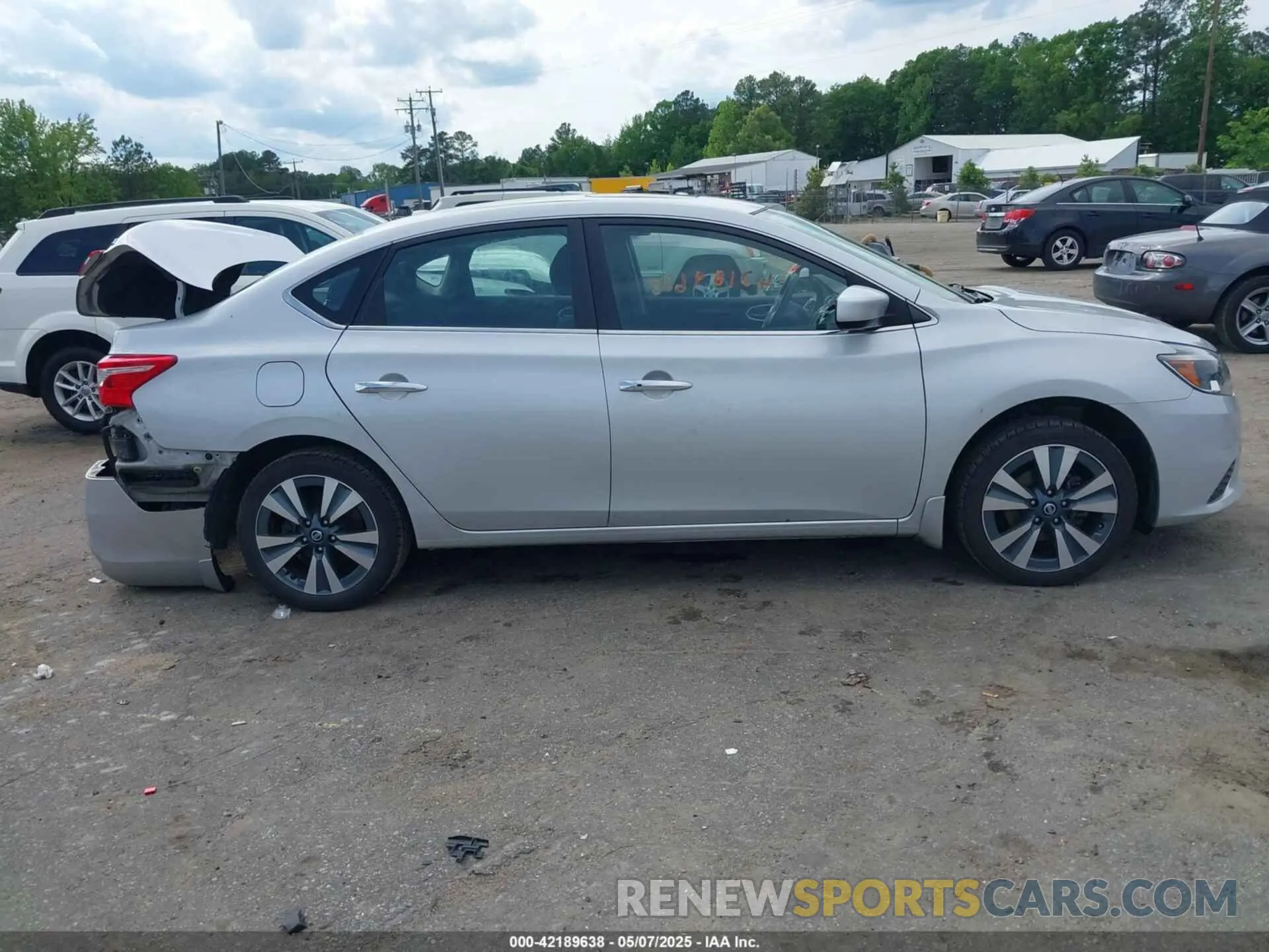 13 Photograph of a damaged car 3N1AB7AP4KY431780 NISSAN SENTRA 2019