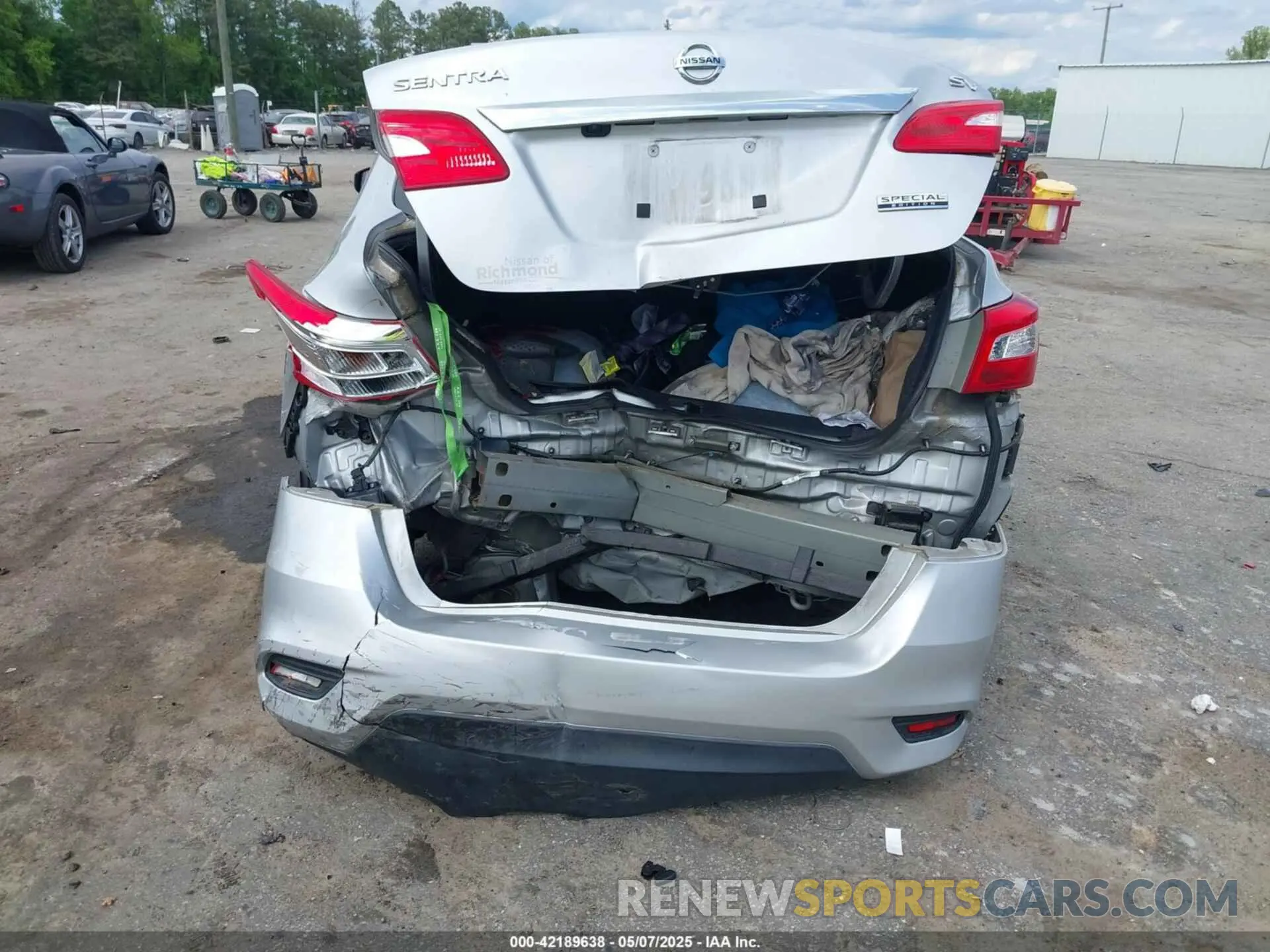 16 Photograph of a damaged car 3N1AB7AP4KY431780 NISSAN SENTRA 2019