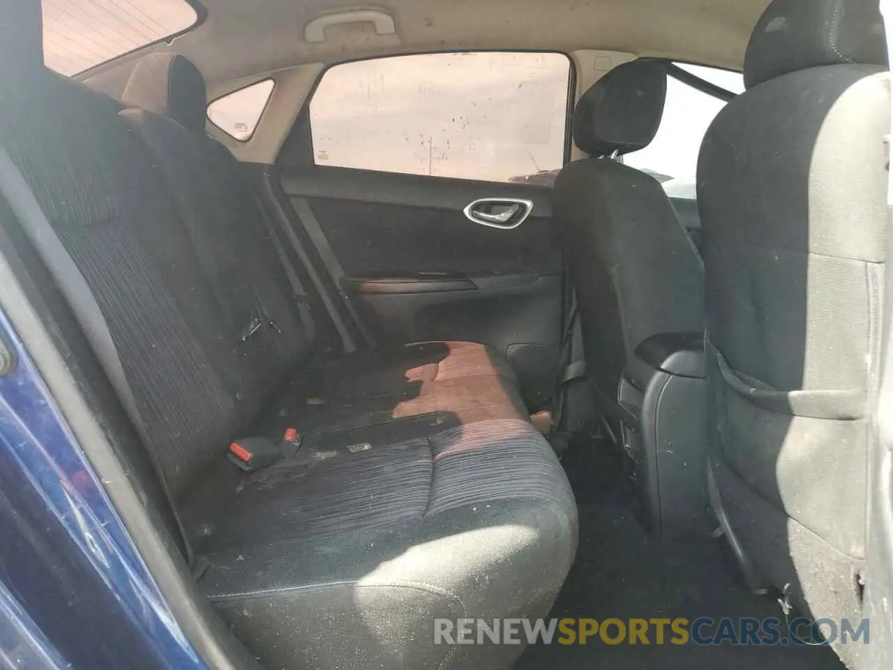 10 Photograph of a damaged car 3N1AB7AP4KY435750 NISSAN SENTRA 2019